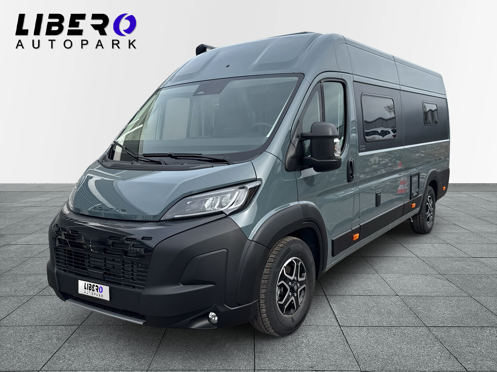 TOURNE MOBIL 6.4 Cruise - Heavy Chassis 180 PS-image-0