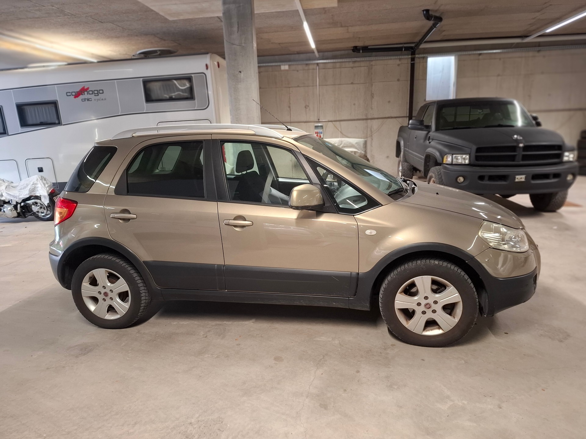 FIAT Sedici 1.6 4WD Dynamic-image-1
