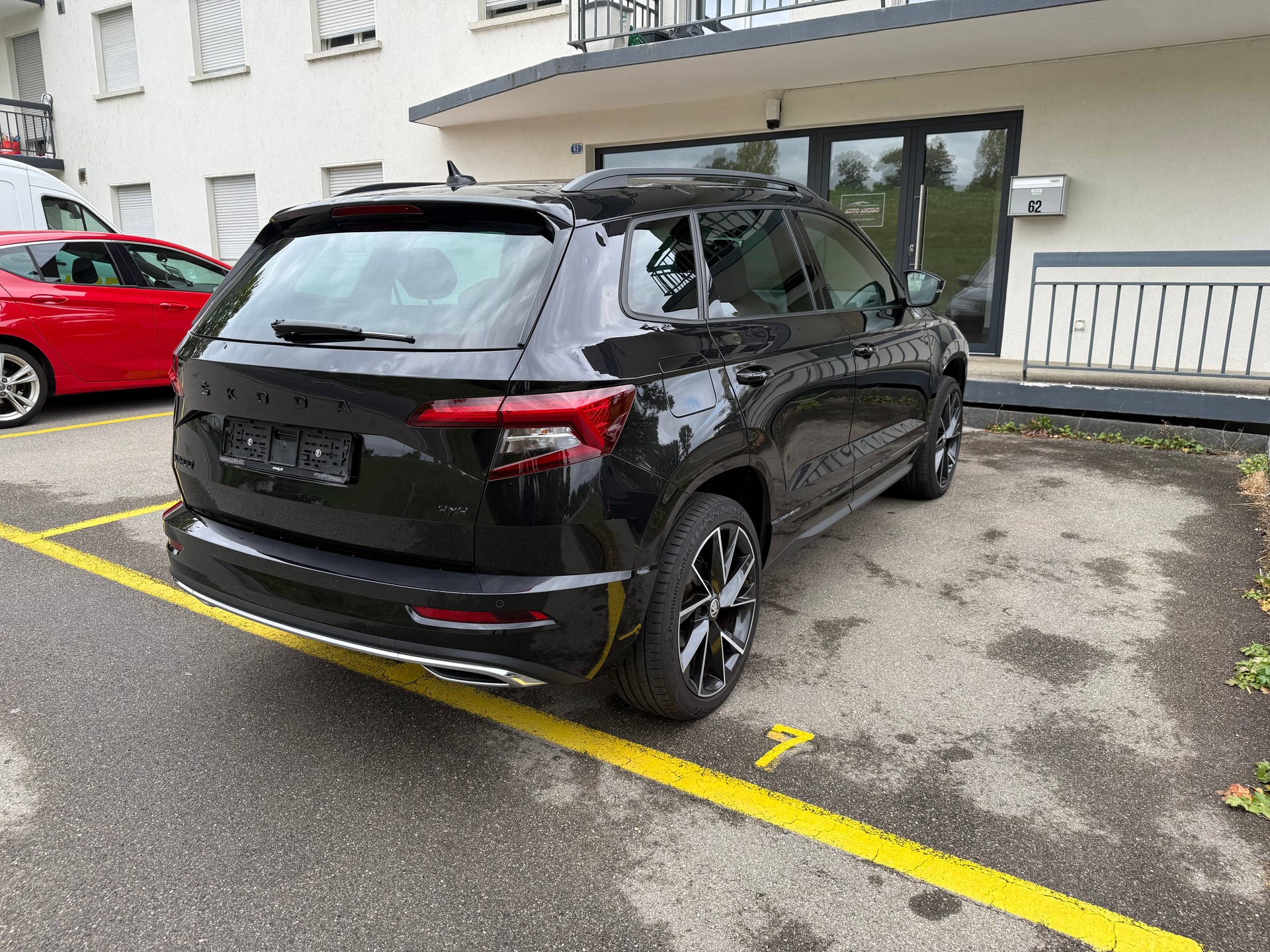SKODA Karoq 2.0 TDI CR SportLine 4x4 DSG-image-3