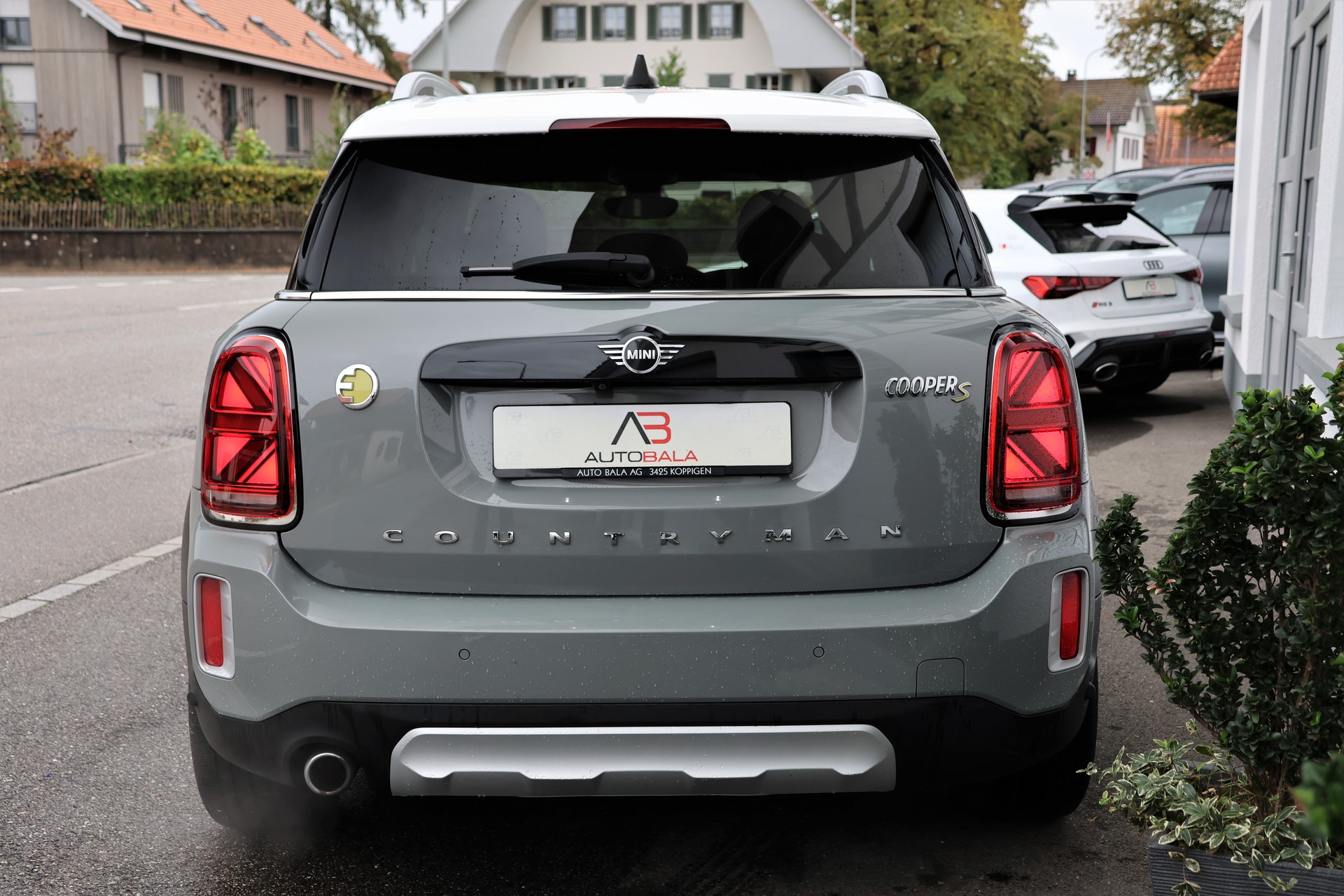 MINI Countryman Cooper SE Trafalgar ALL4 PHEV Steptronic (CH)-image-6