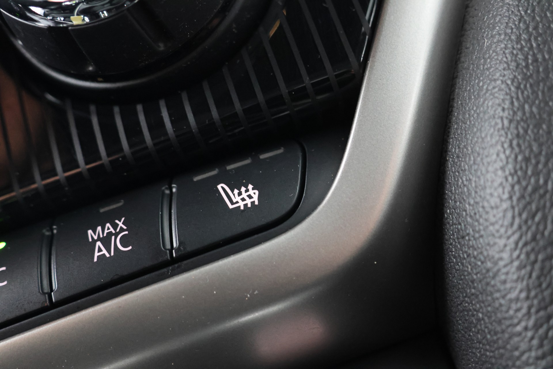 MINI Countryman Cooper SE Trafalgar ALL4 PHEV Steptronic (CH)-image-23
