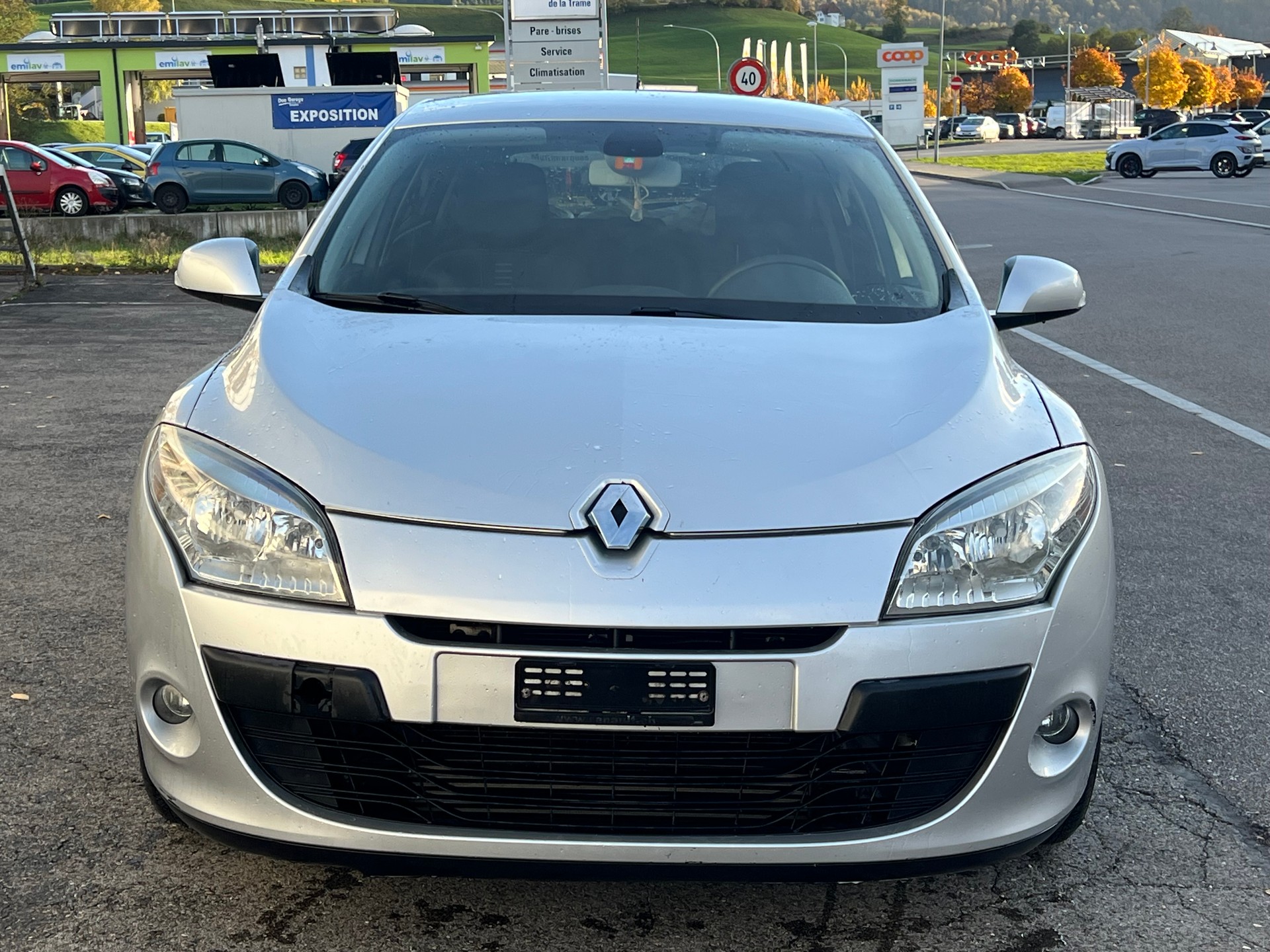 RENAULT Mégane 1.5 dCi Dynamique-image-1