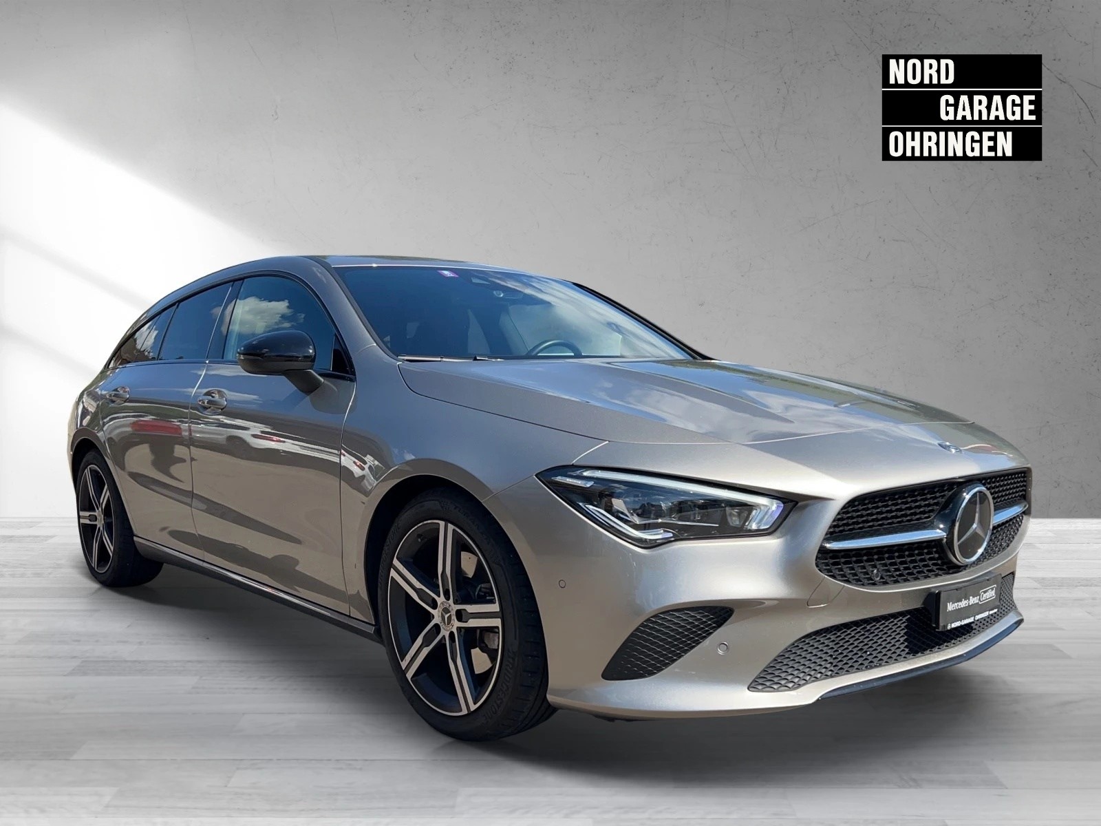 MERCEDES-BENZ CLA 220 d Progressive-image-4