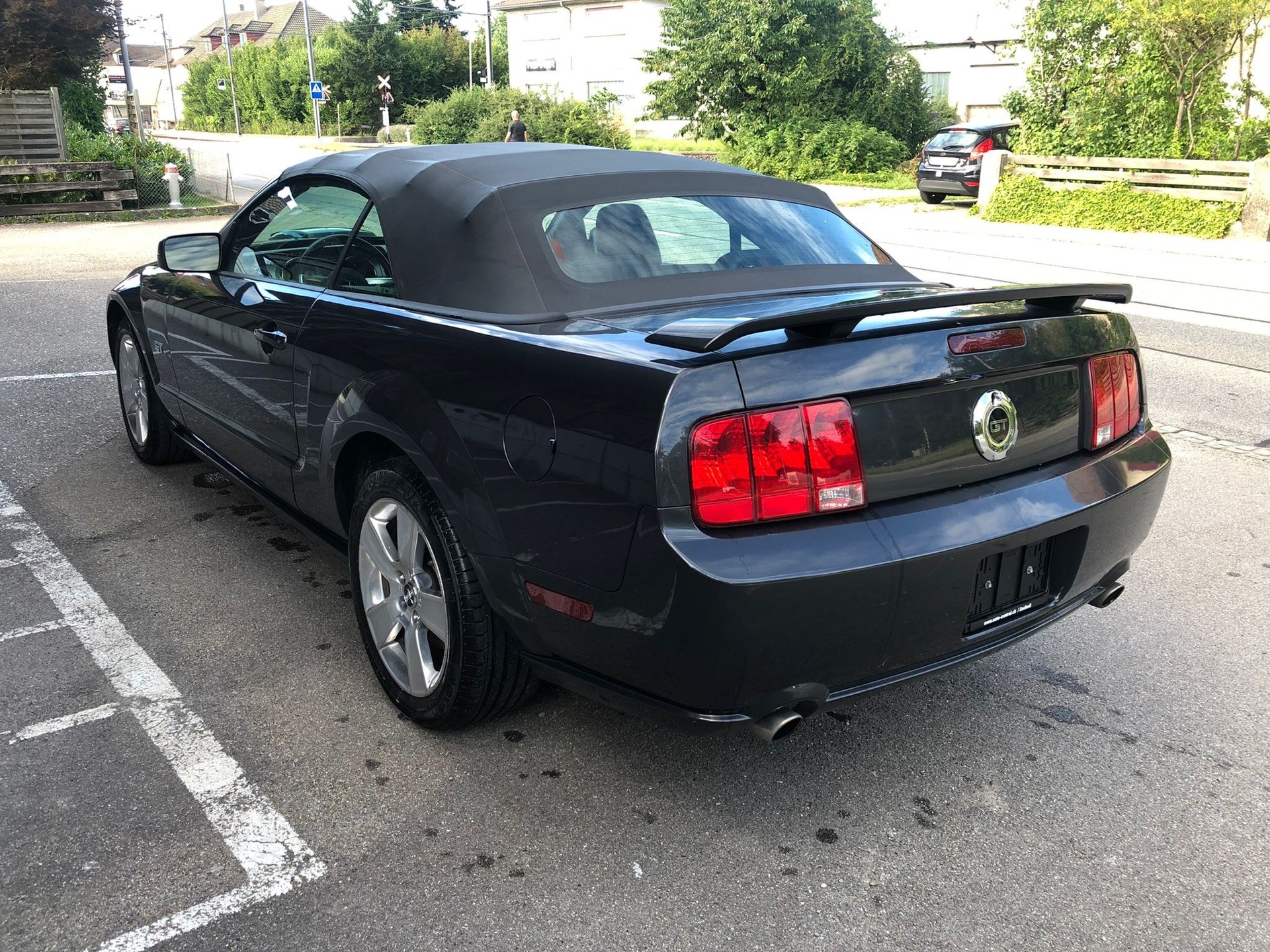 FORD MUSTANG GT-image-6