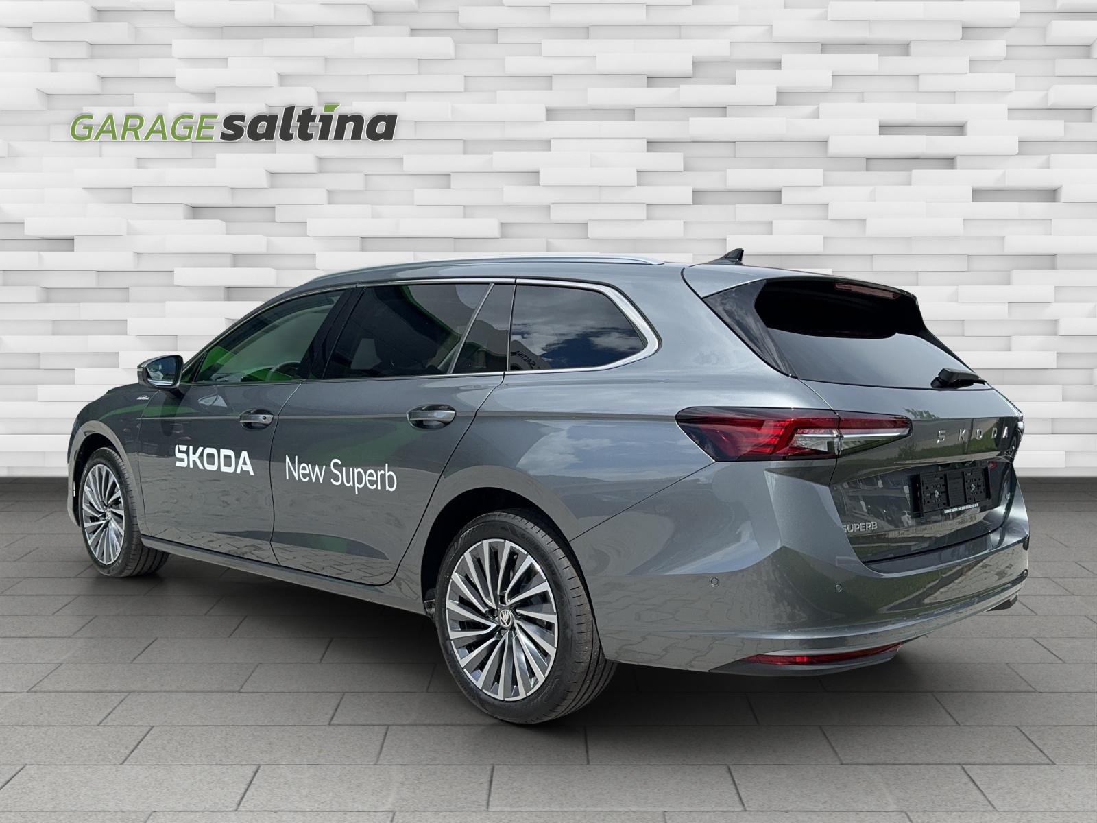 SKODA Superb Combi 2.0 TDi L&K 4x4 DSG-showroom-element-1
