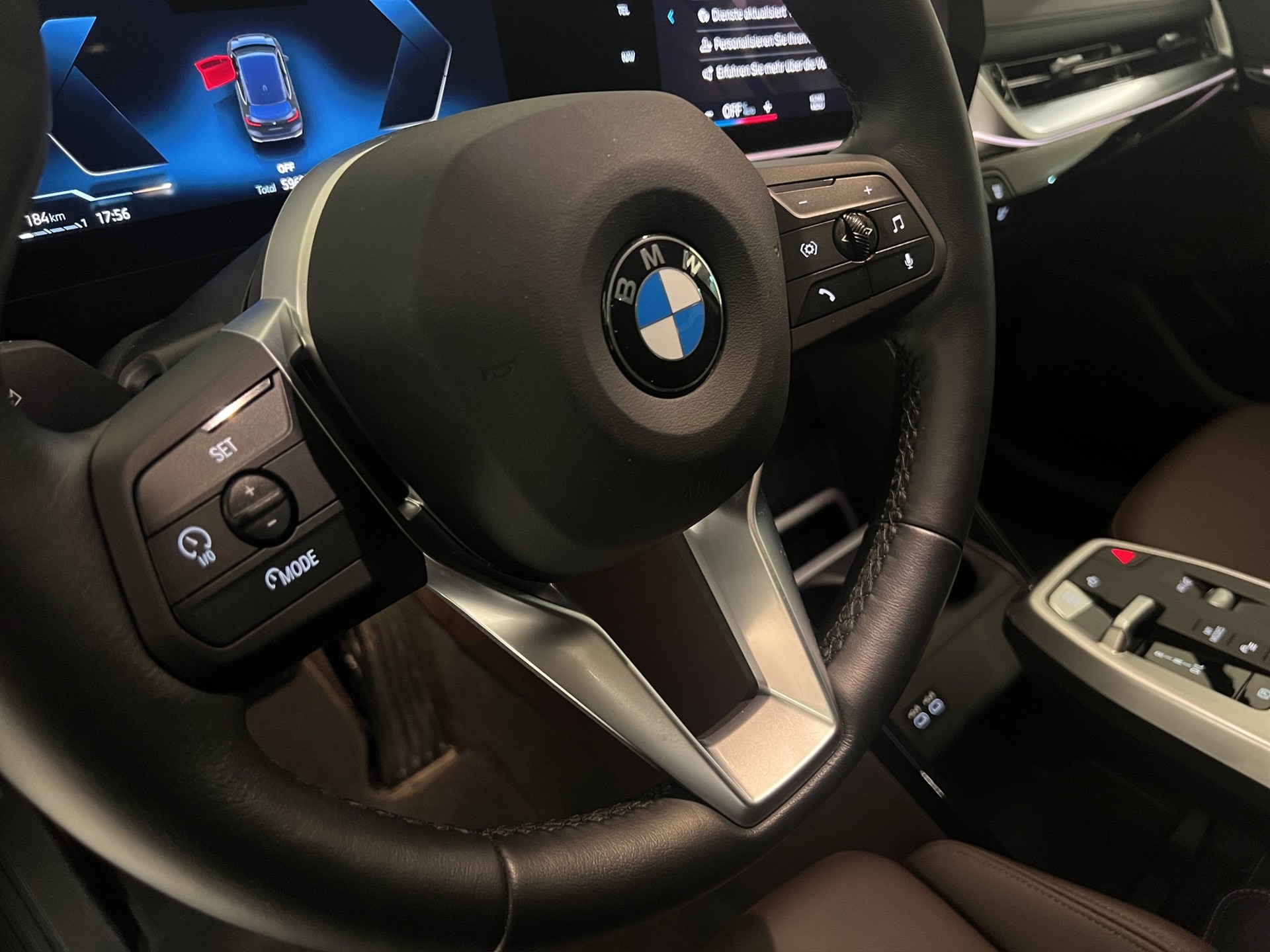 BMW 223i Act. T. xDr. Luxury-image-11