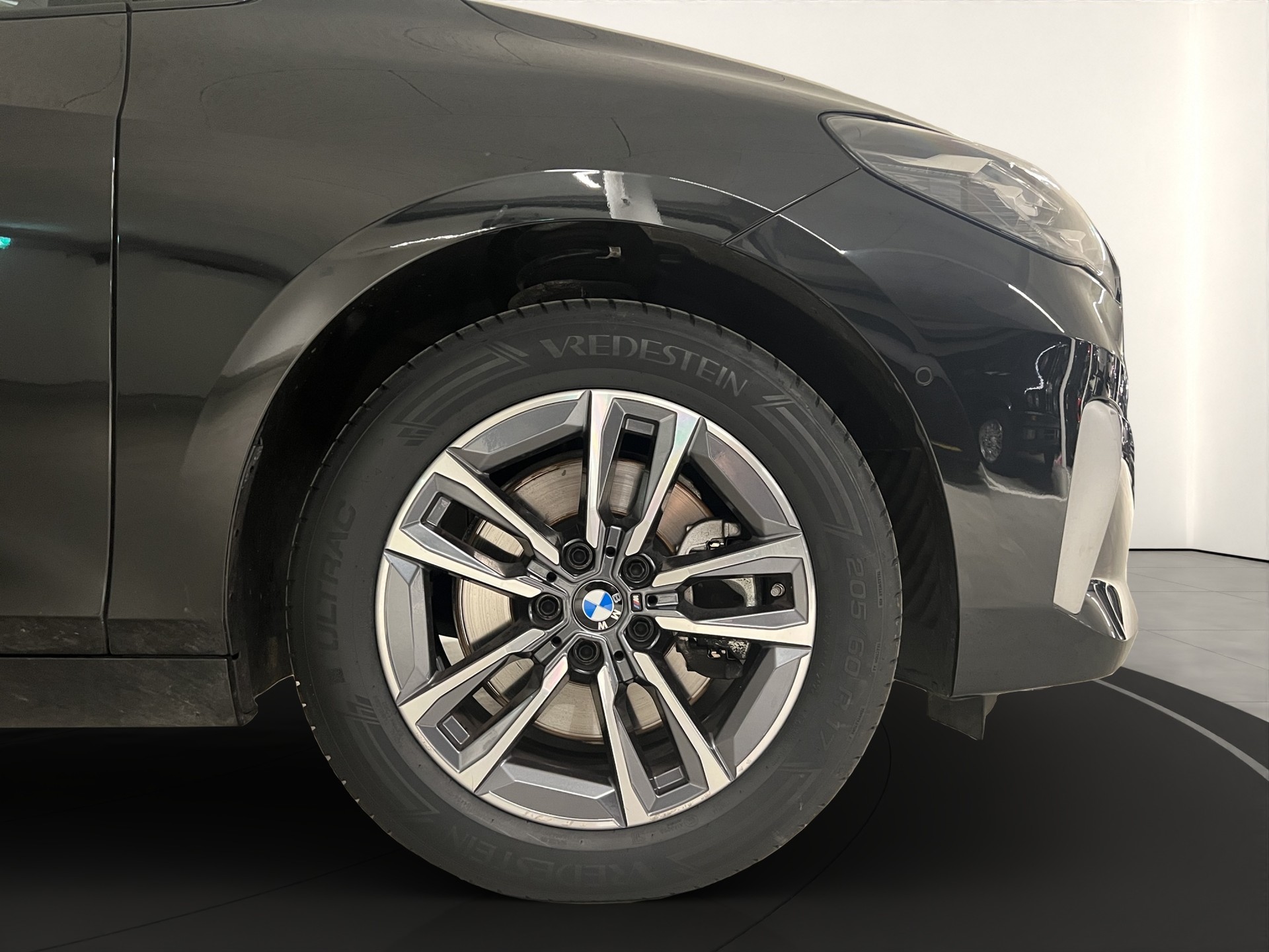 BMW 223i Act. T. xDr. Luxury-image-6