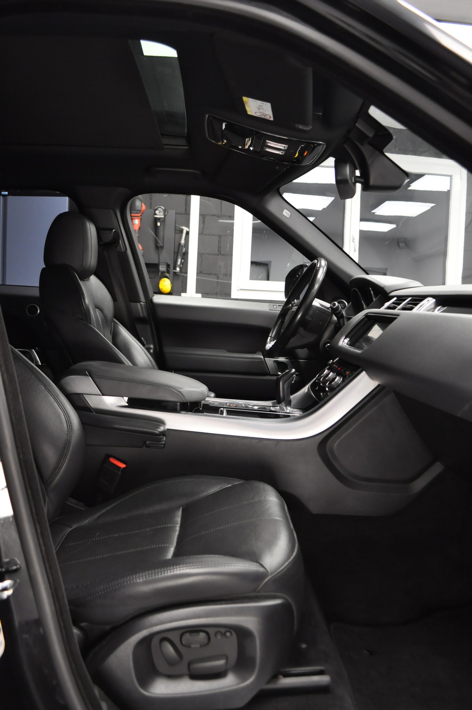 LAND ROVER Range Rover Sport 3.0 SDV6 HSE Automatic-image-7
