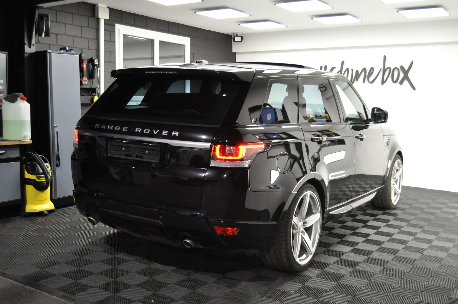 LAND ROVER Range Rover Sport 3.0 SDV6 HSE Automatic-image-3