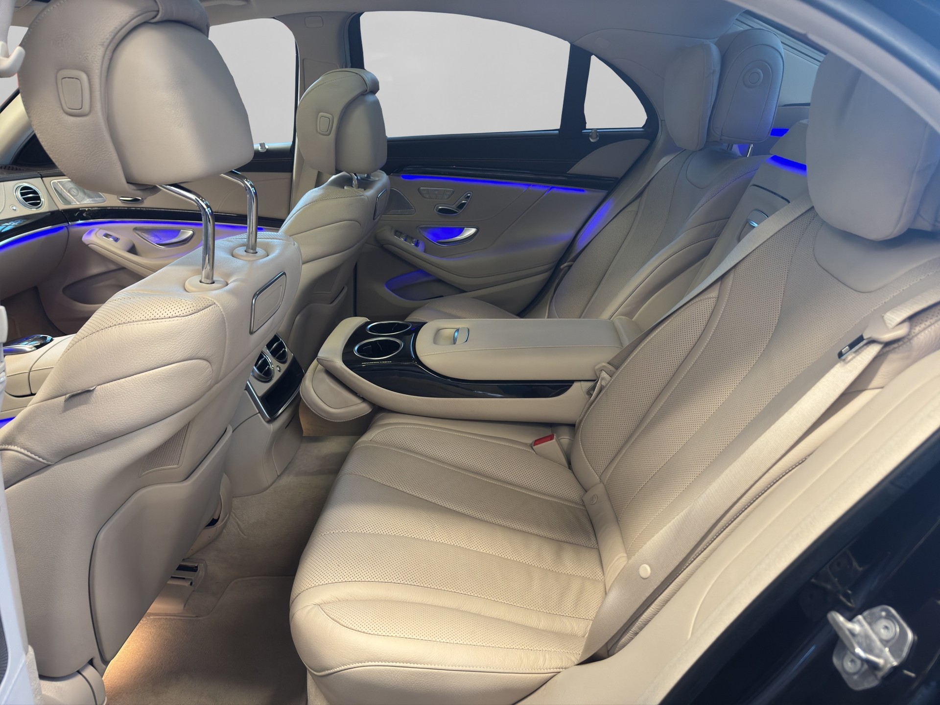 MERCEDES-BENZ S 350 d AMG Line 9G-Tronic-image-8