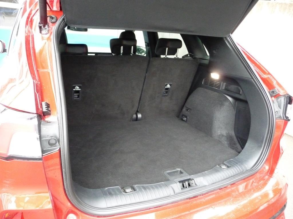 FORD Kuga 2.0 TDCi EcoBlue ST-Line X 4WD-image-4