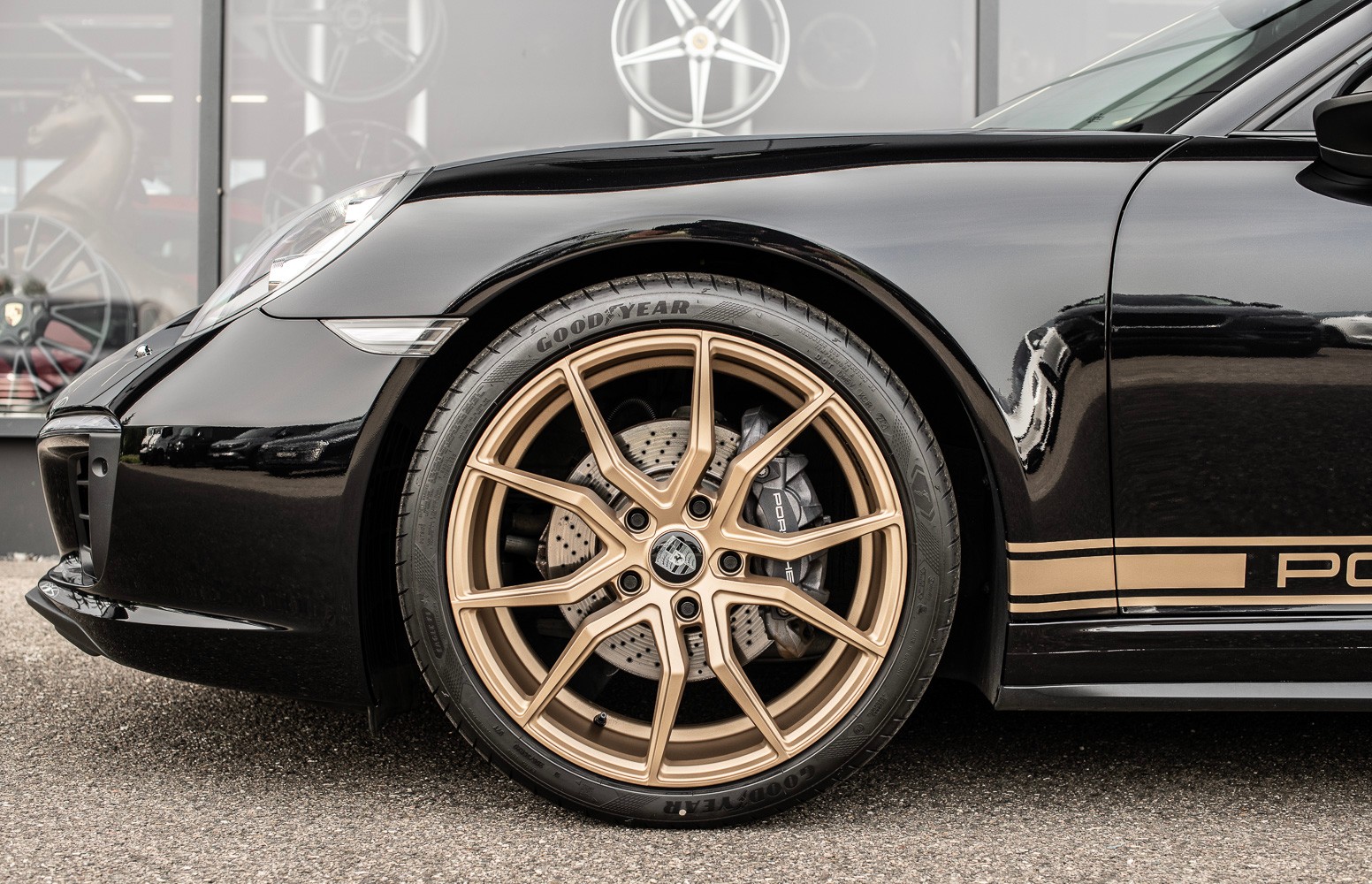 PORSCHE 911 Targa 4 PDK-image-5