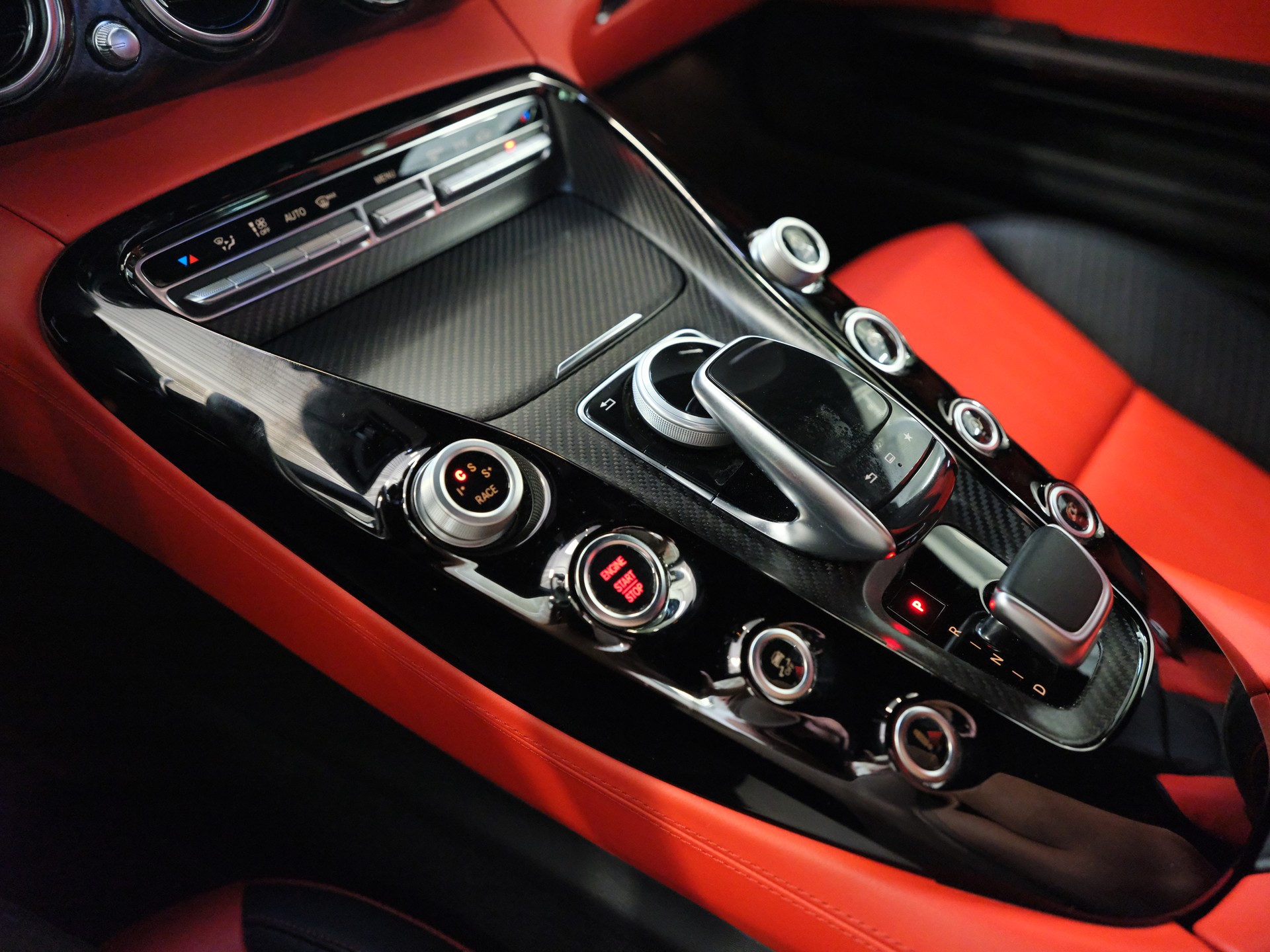 MERCEDES-BENZ AMG GT S Speedshift DCT-image-20