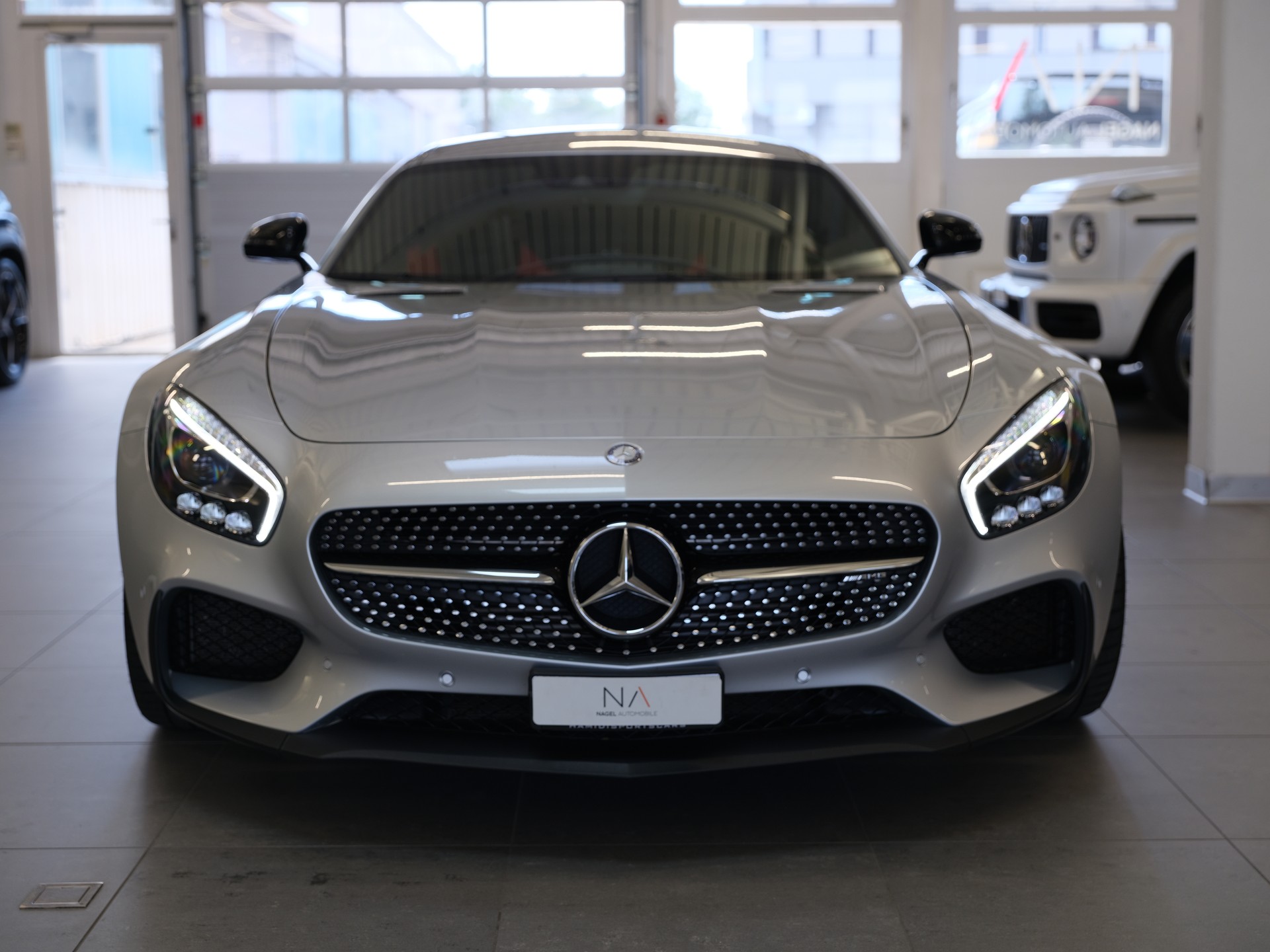 MERCEDES-BENZ AMG GT S Speedshift DCT-image-2