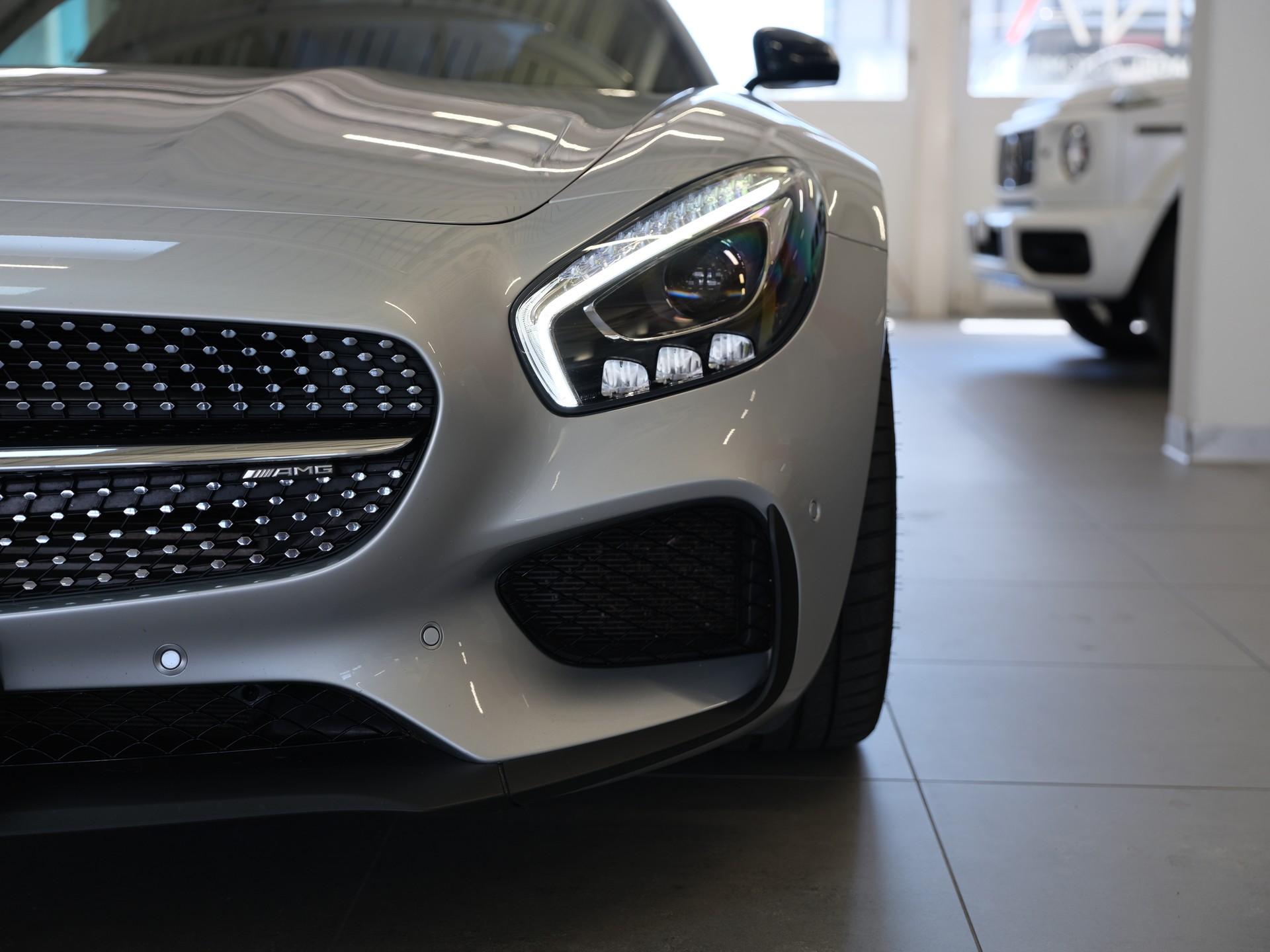 MERCEDES-BENZ AMG GT S Speedshift DCT-image-9