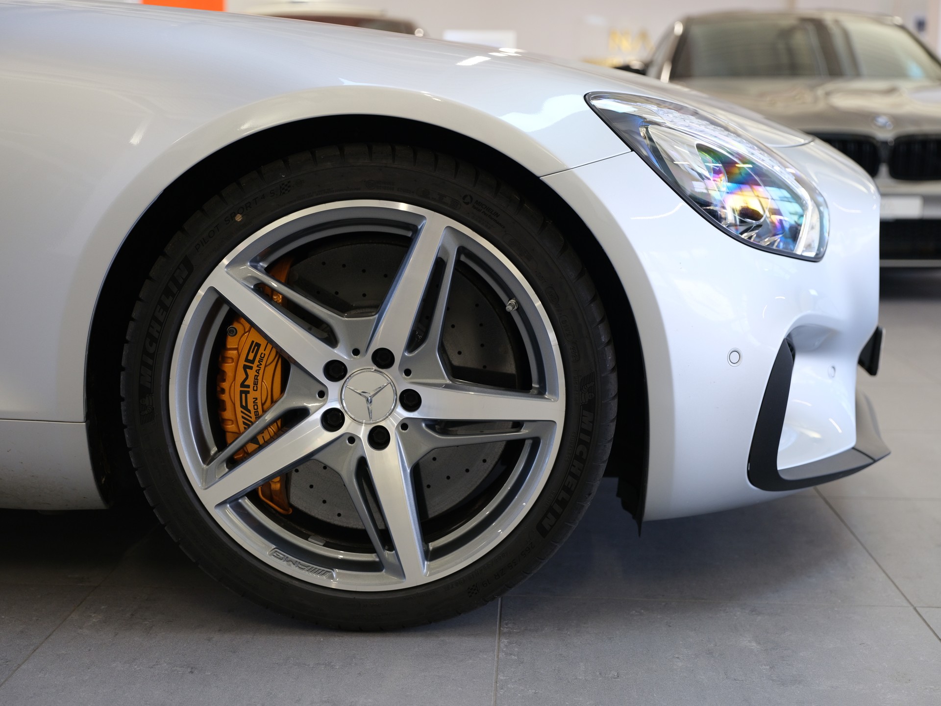 MERCEDES-BENZ AMG GT S Speedshift DCT-image-8