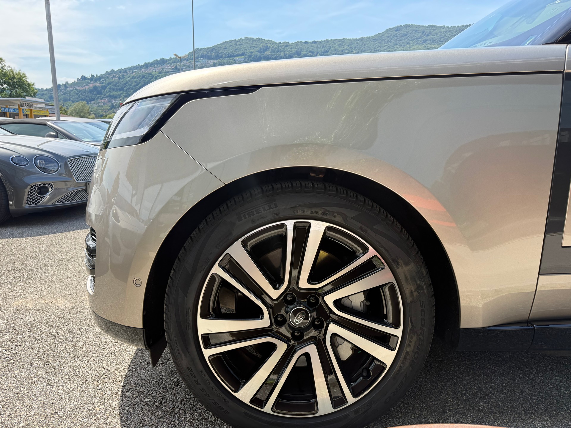 LAND ROVER Range Rover P550e Si6 PHEV HSE Automatic-image-18