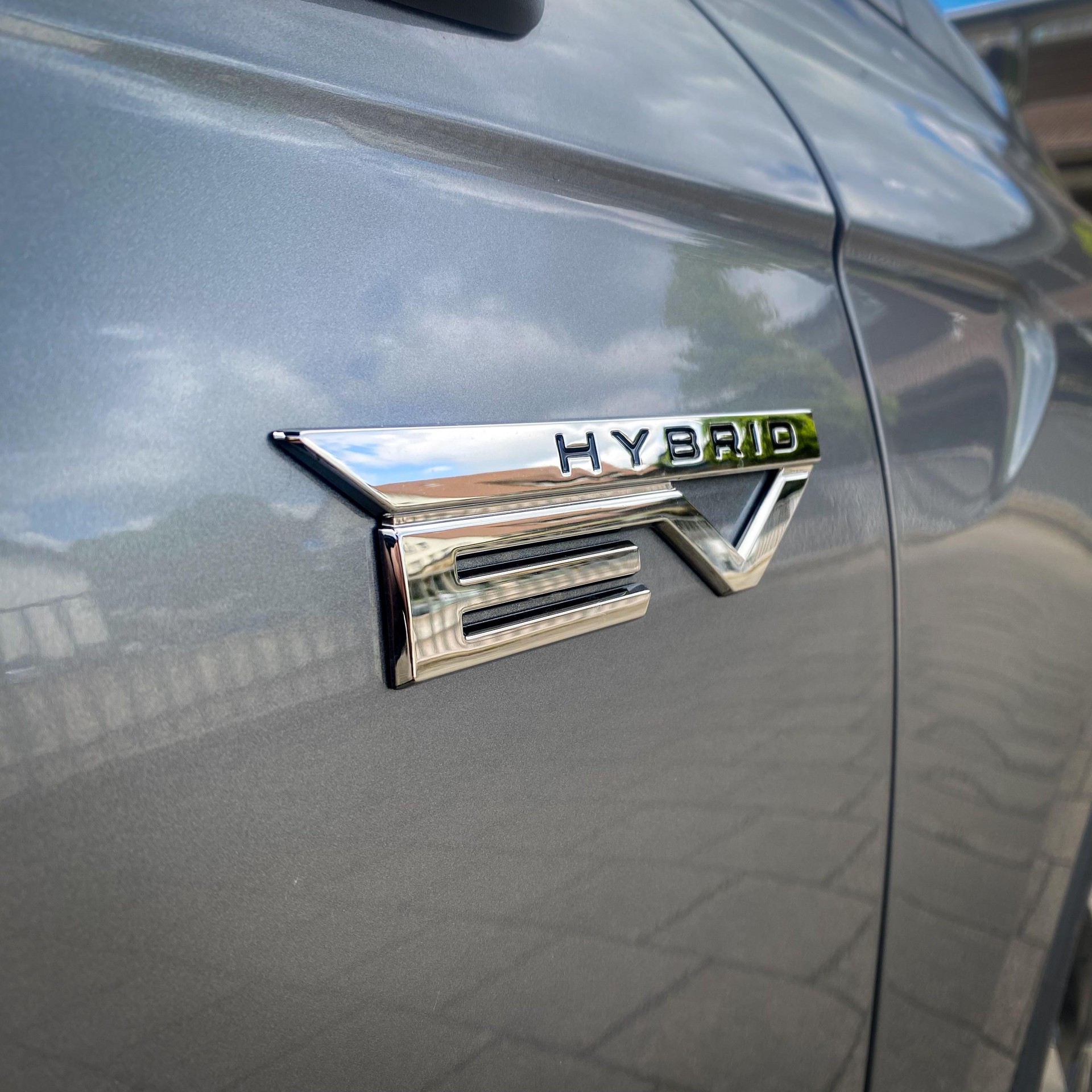 MITSUBISHI Colt 1.6 HEV Invite+-image-2