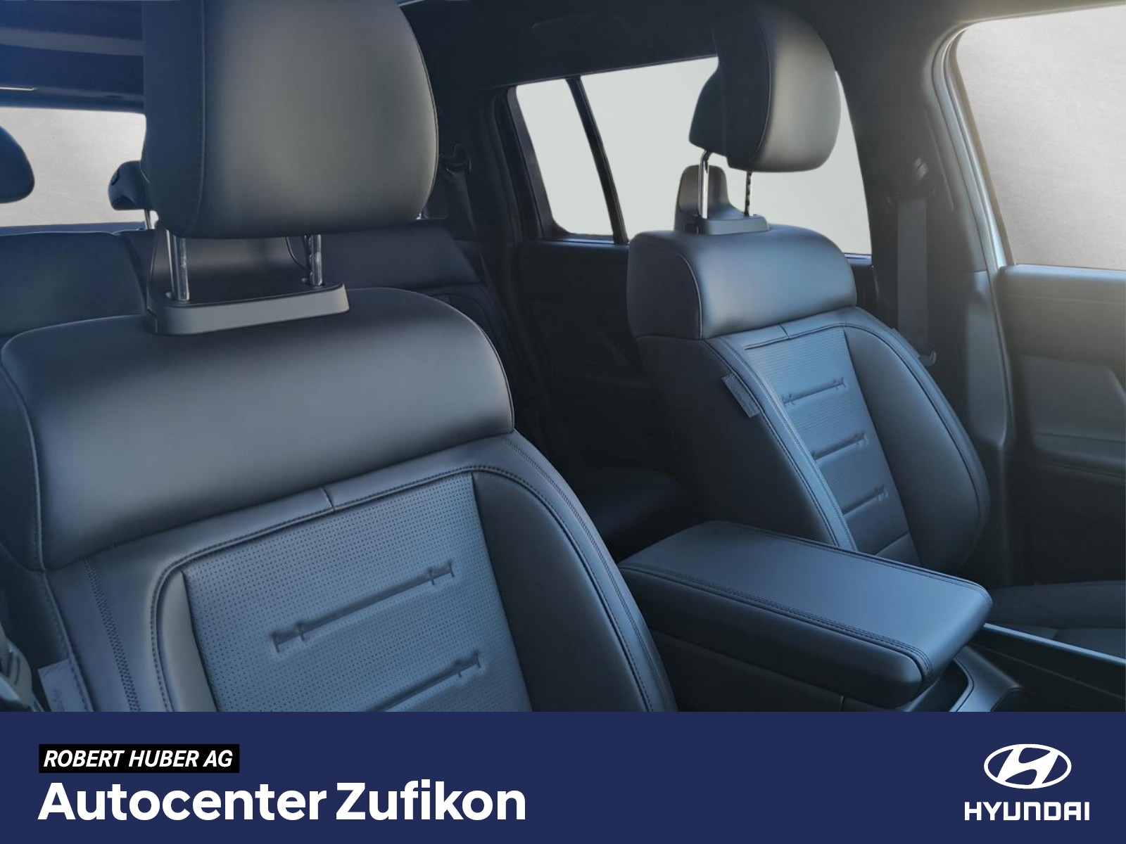 HYUNDAI Santa Fe 1.6 T-GDi HEV Calligraphy 4WD Automatic-image-7