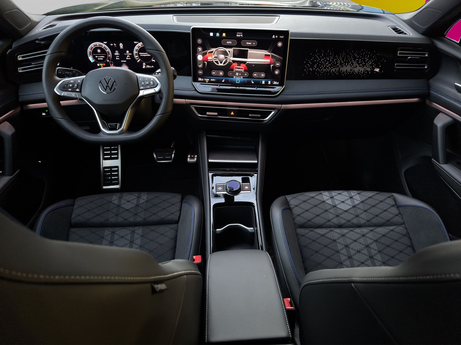VW Tiguan 2.0 TSI DSG R-Line 4Motion-image-8