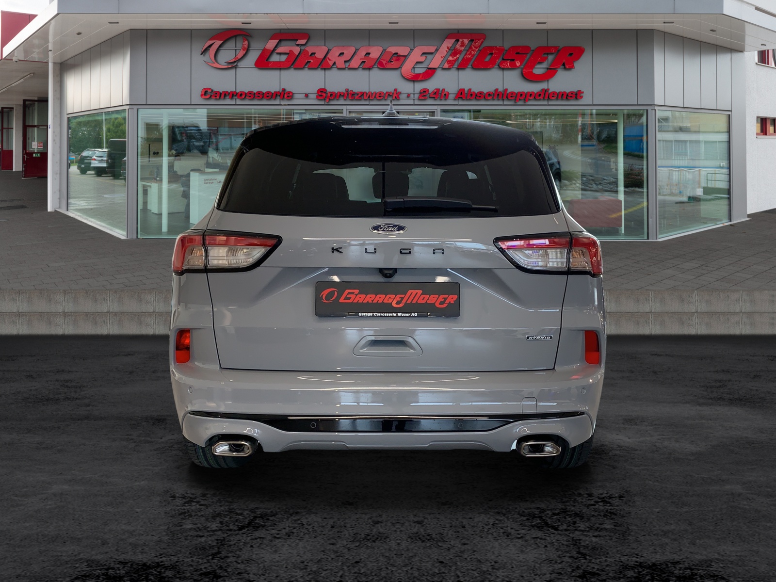 FORD Kuga 2.5 Plug-in Hybrid Graphite Tech Edition-image-3