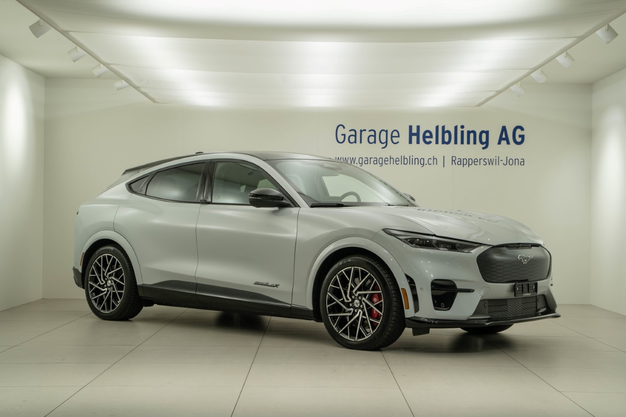 FORD Mustang Mach-E Extended GT AWD-image-0