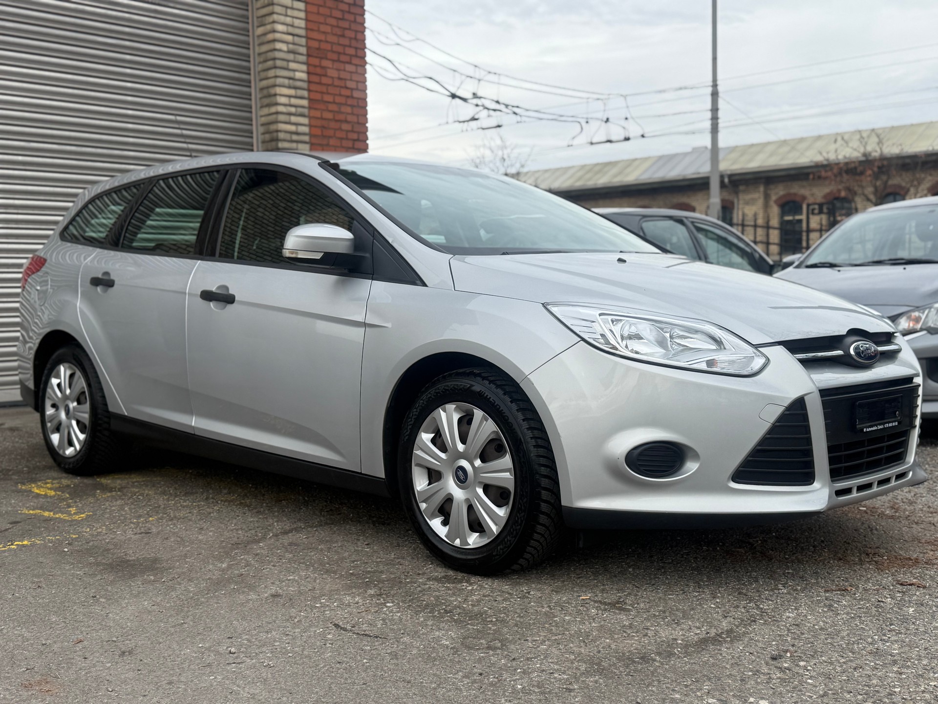 FORD Focus 1.6i VCT Ambiente-image-0