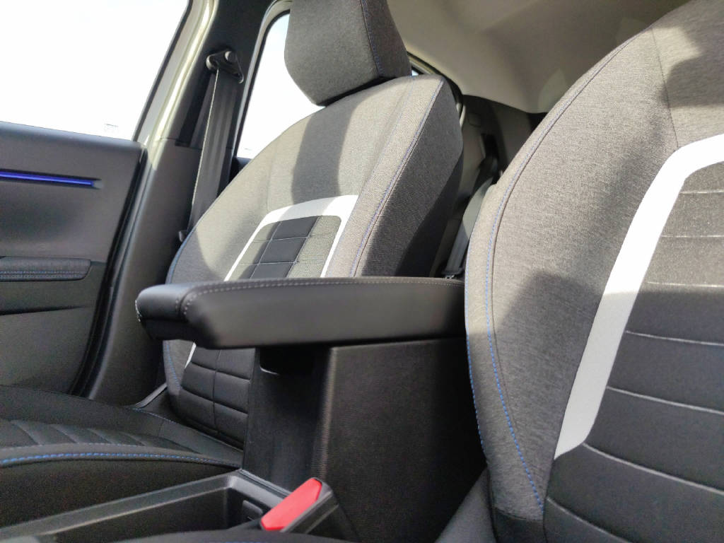 CITROEN C3 1.2 Hybrid You+-image-10