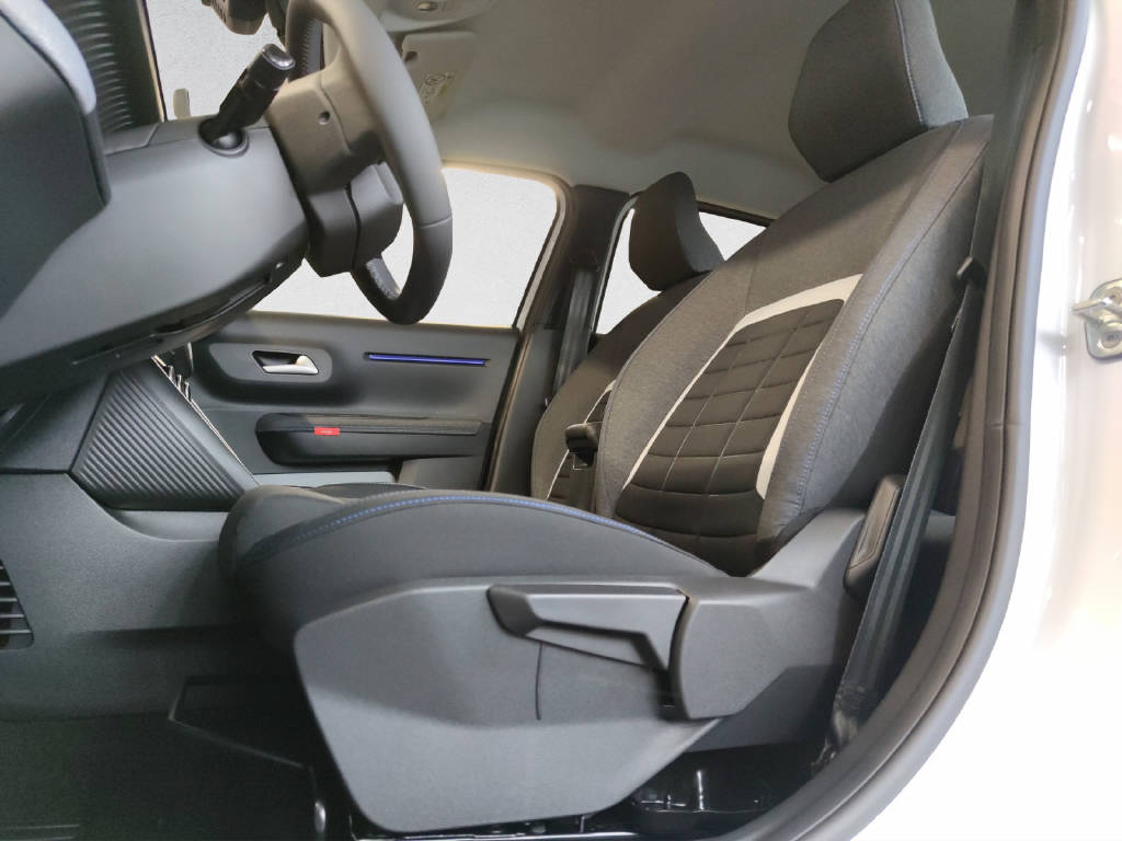 CITROEN C3 1.2 Hybrid You+-image-9