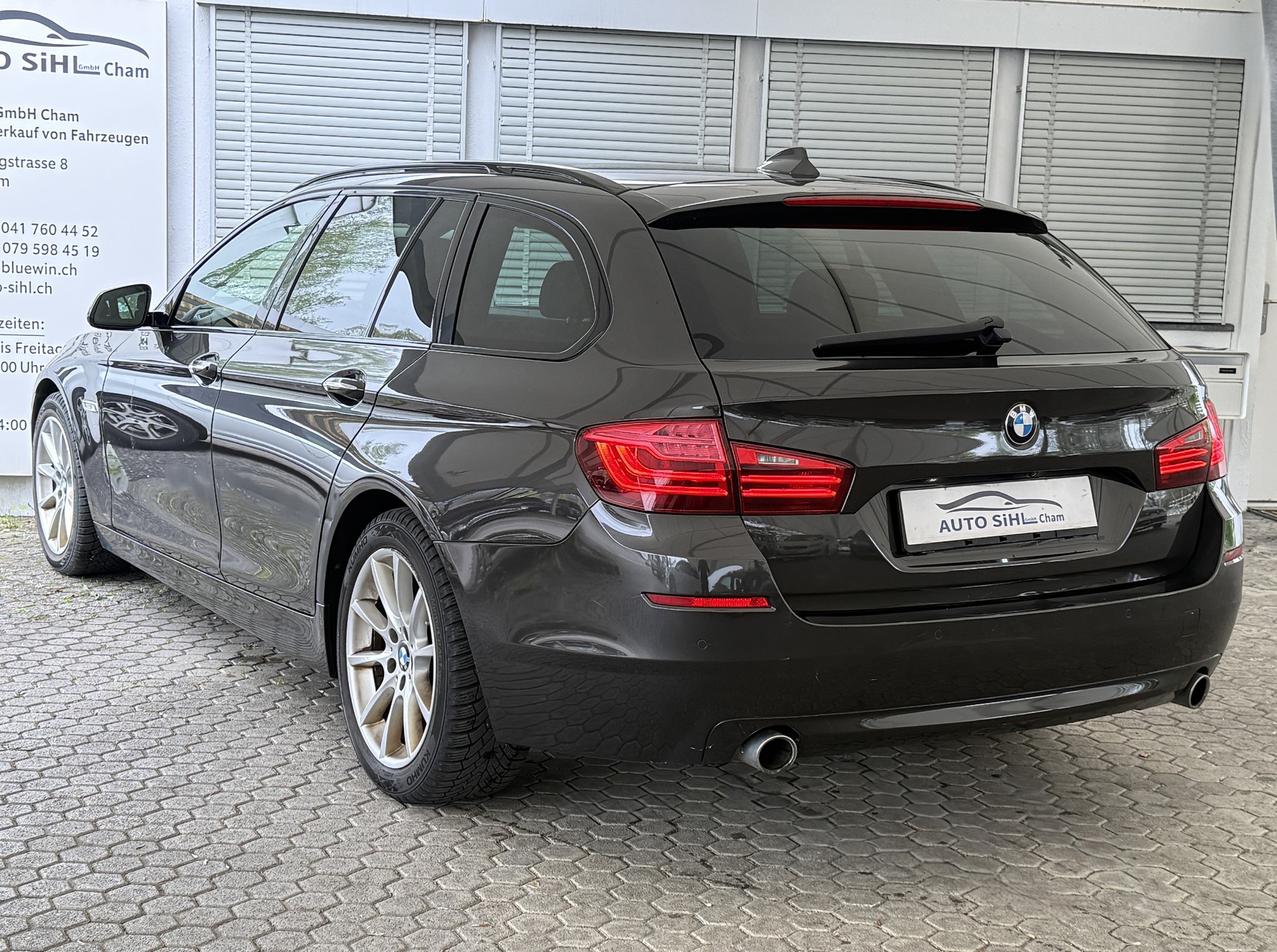 BMW 535d Touring xDrive Steptronic-image-10