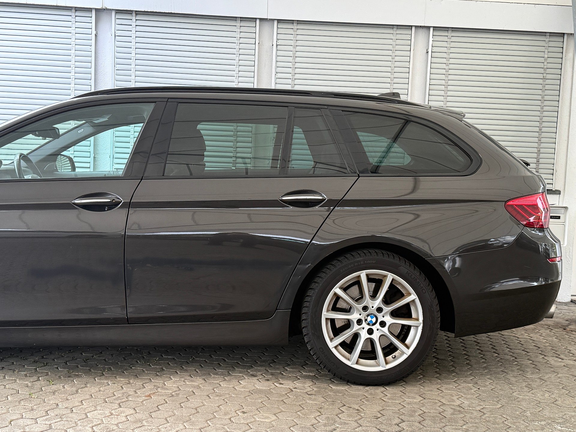 BMW 535d Touring xDrive Steptronic-image-8