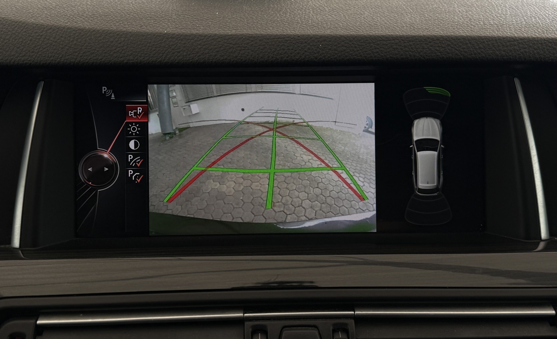 BMW 535d Touring xDrive Steptronic-image-26