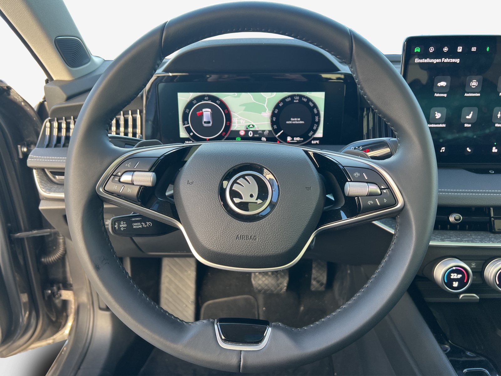SKODA Superb Combi 2.0 TDi Selection 4x4 DSG-image-9