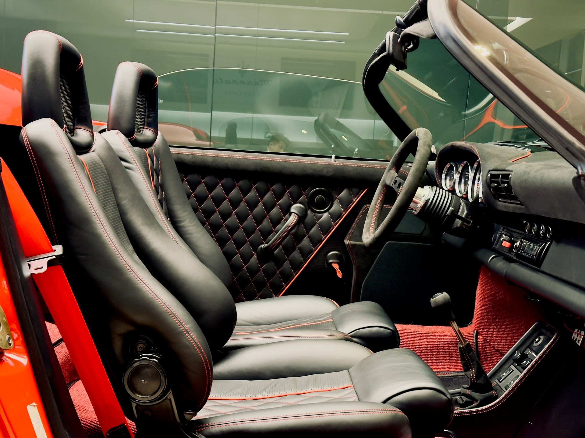 PORSCHE 911 Carrera Speedster TL.-image-16