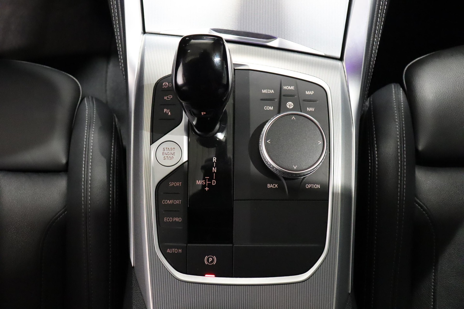 BMW 420d xDrive SAG Gran Coupé-image-9