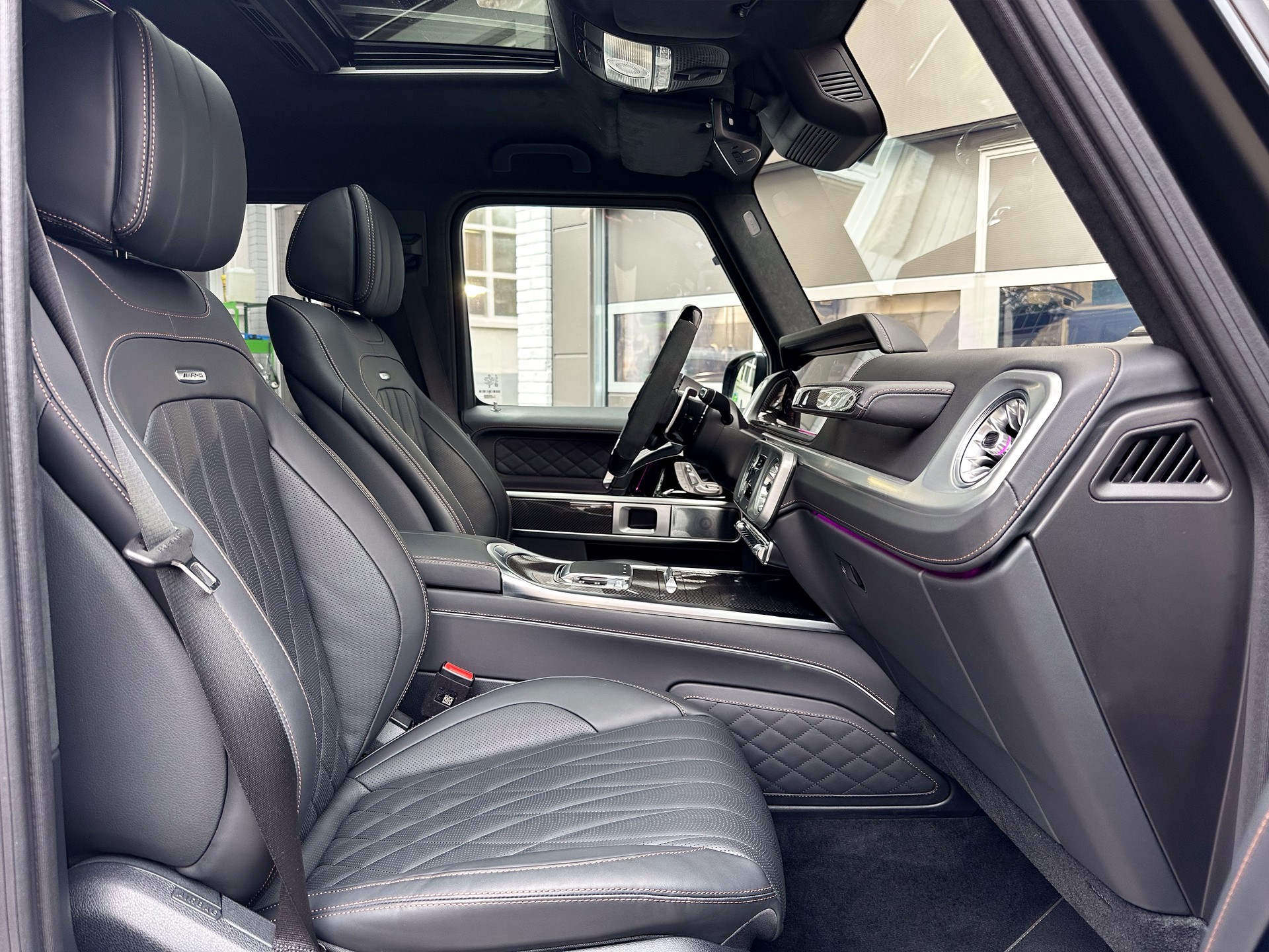 MERCEDES-BENZ G 63 AMG 9G-Tronic-image-17