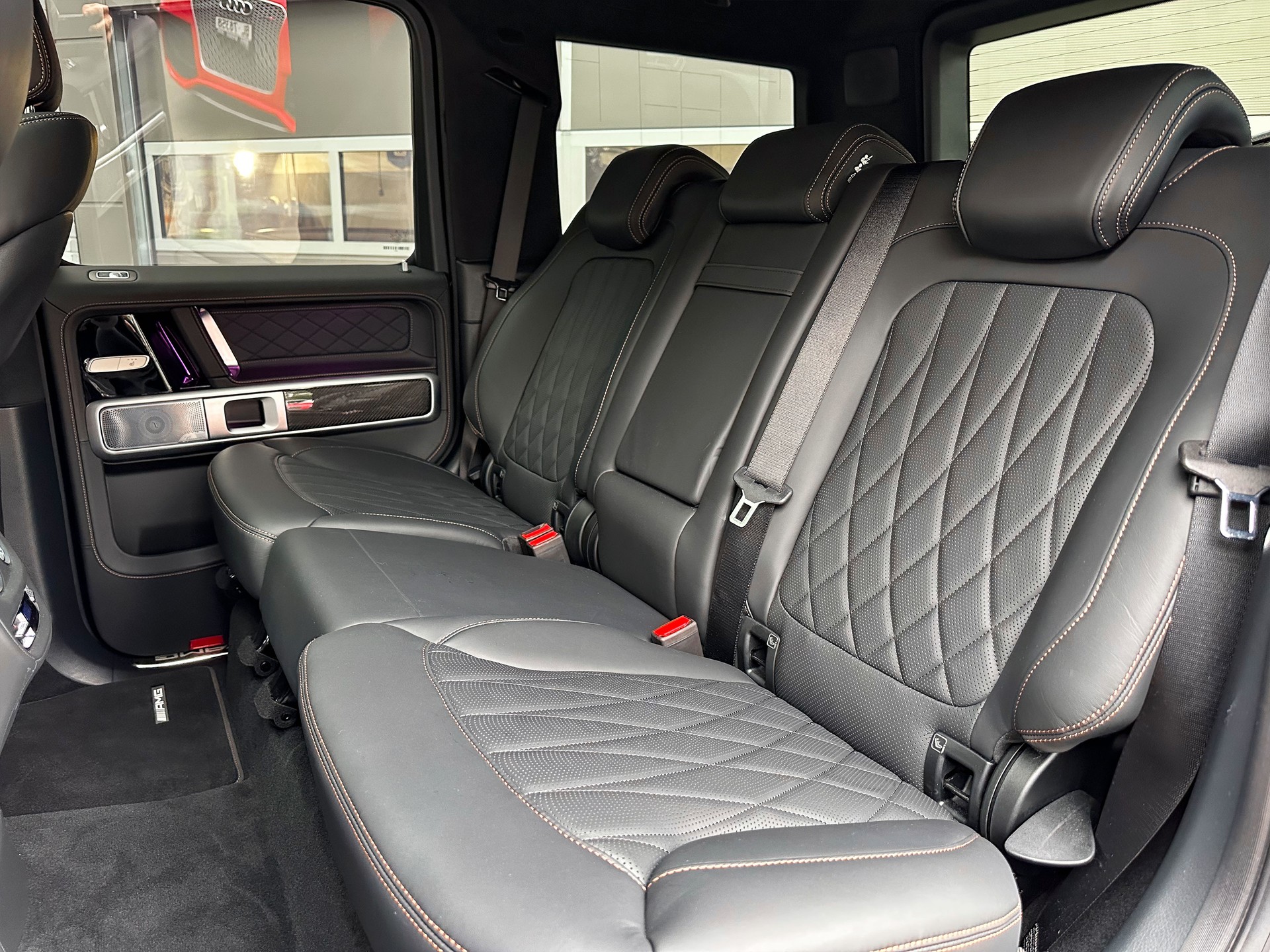 MERCEDES-BENZ G 63 AMG 9G-Tronic-image-15