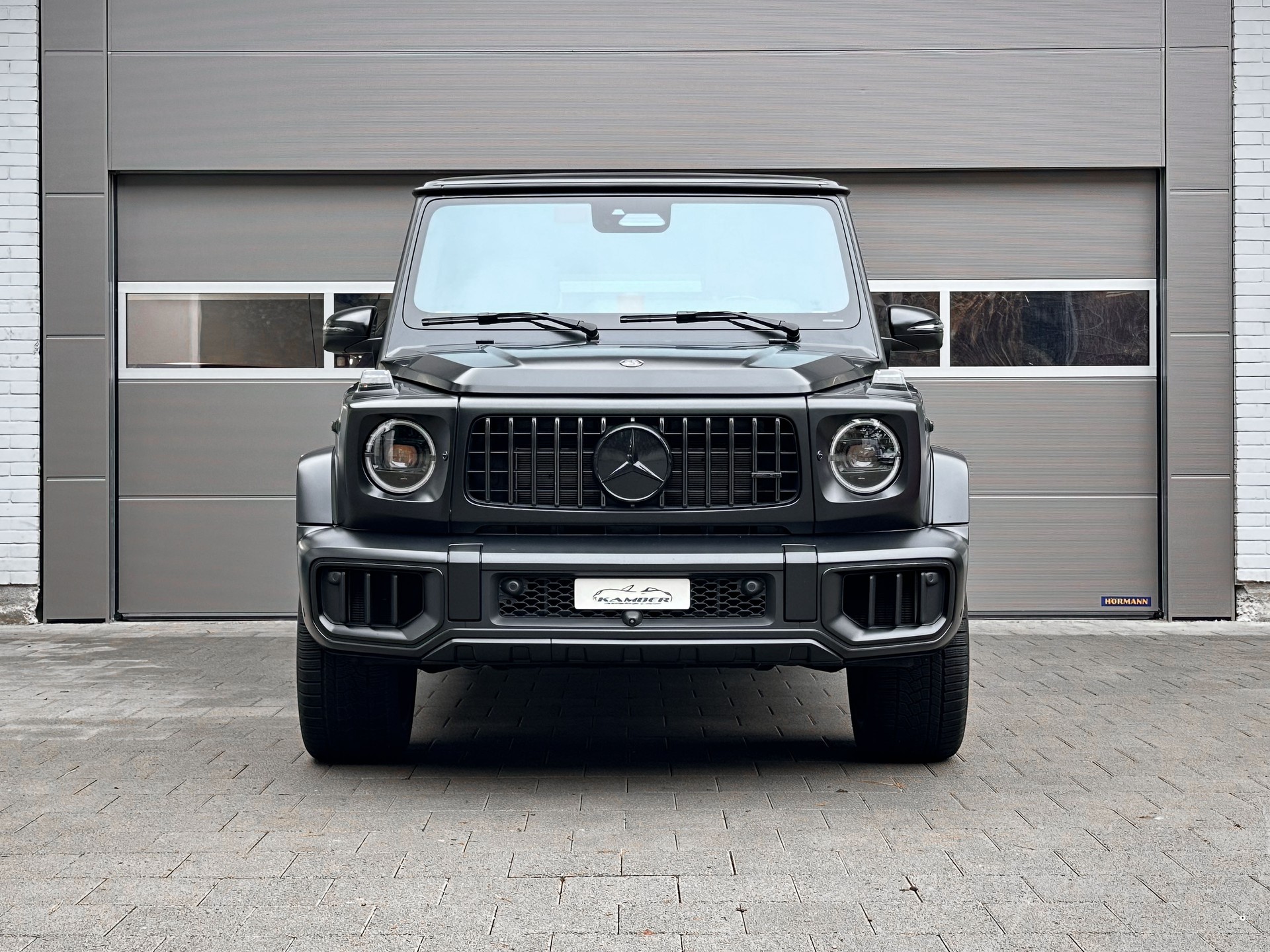 MERCEDES-BENZ G 63 AMG 9G-Tronic-image-5