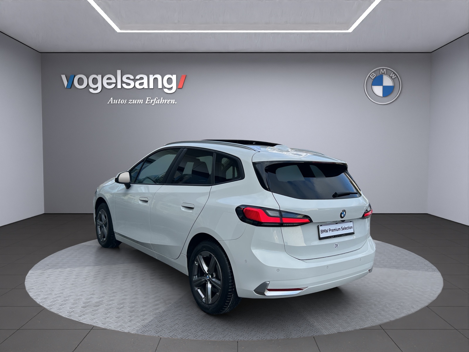 BMW 223d Active Tourer xDrive DKG-image-5