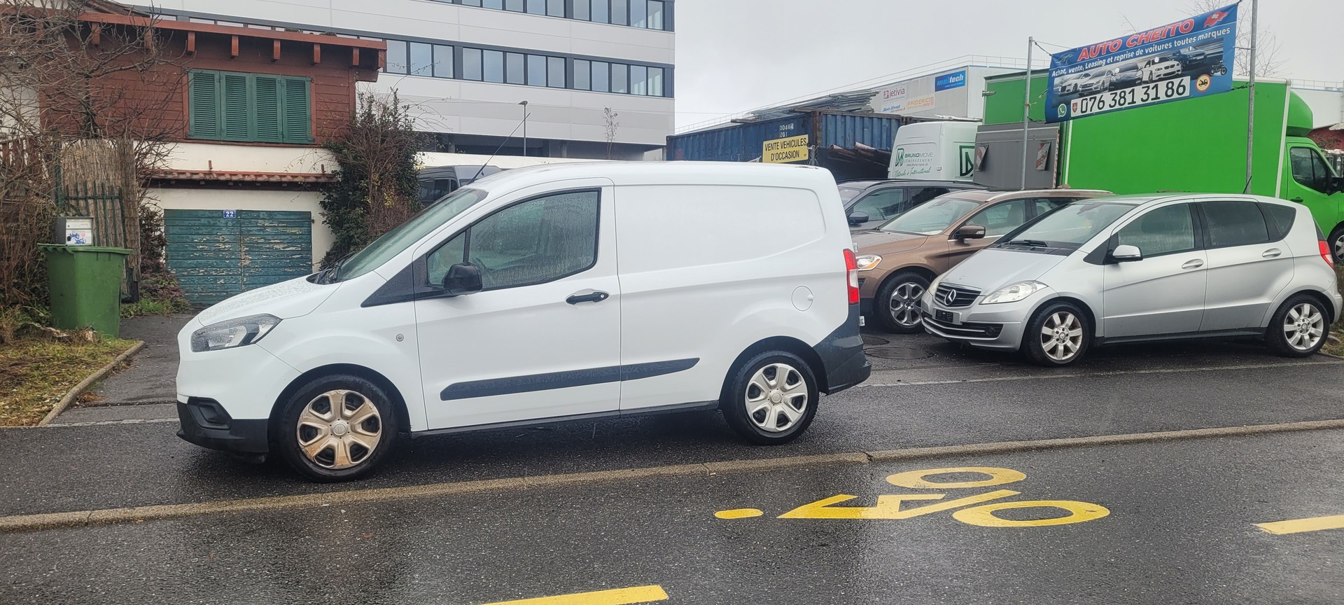 FORD Transit Courier Van 1.0 EcoBoost Trend-image-3
