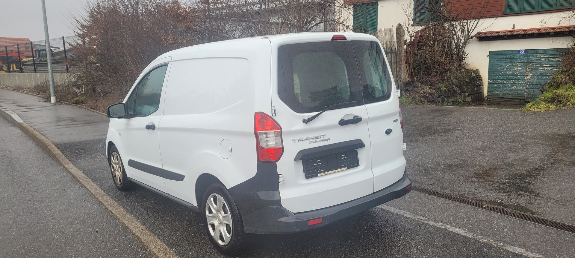 FORD Transit Courier Van 1.0 EcoBoost Trend-image-7