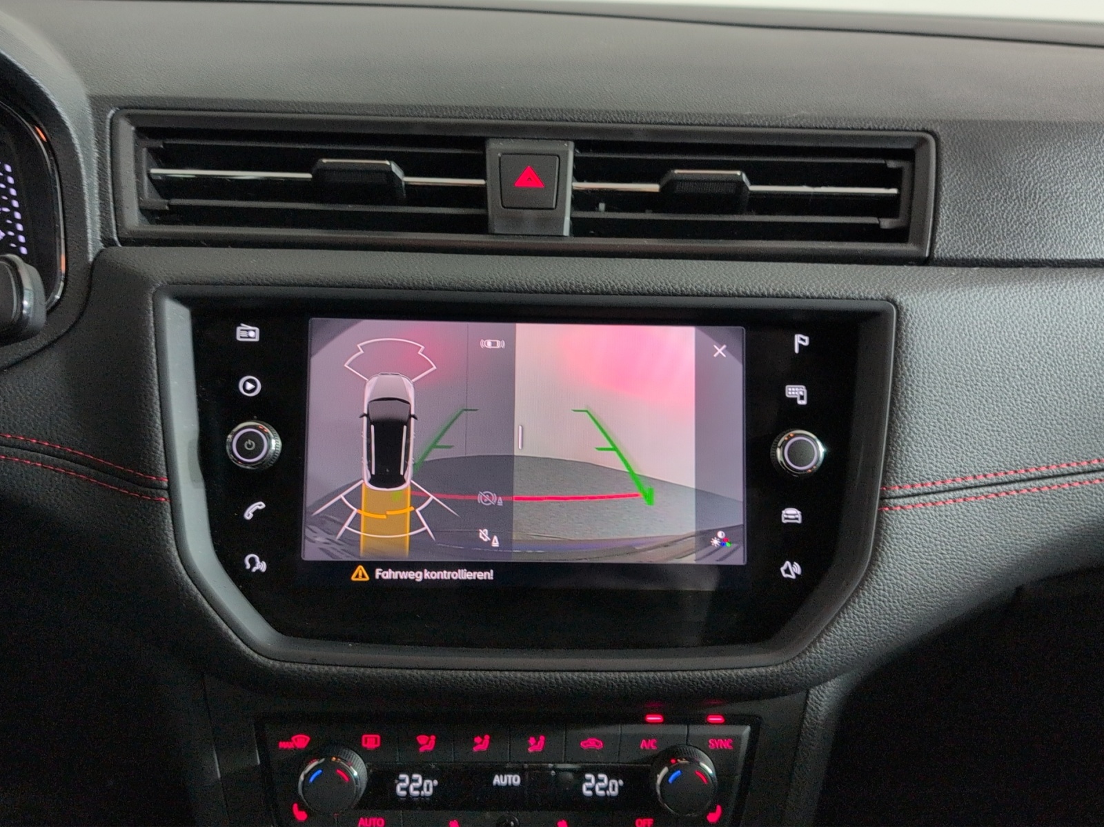 SEAT Arona 1.5 Eco TSI Hola FR DSG-image-10