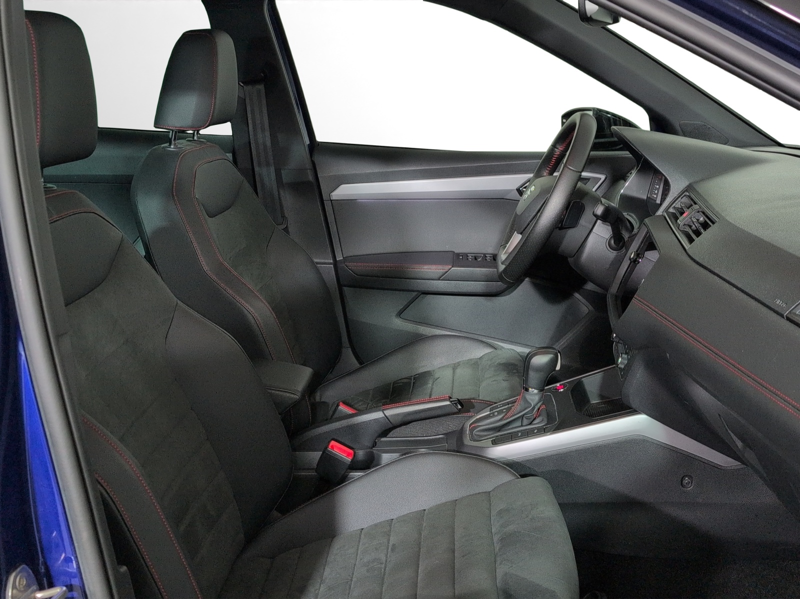 SEAT Arona 1.5 Eco TSI FR DSG-image-6