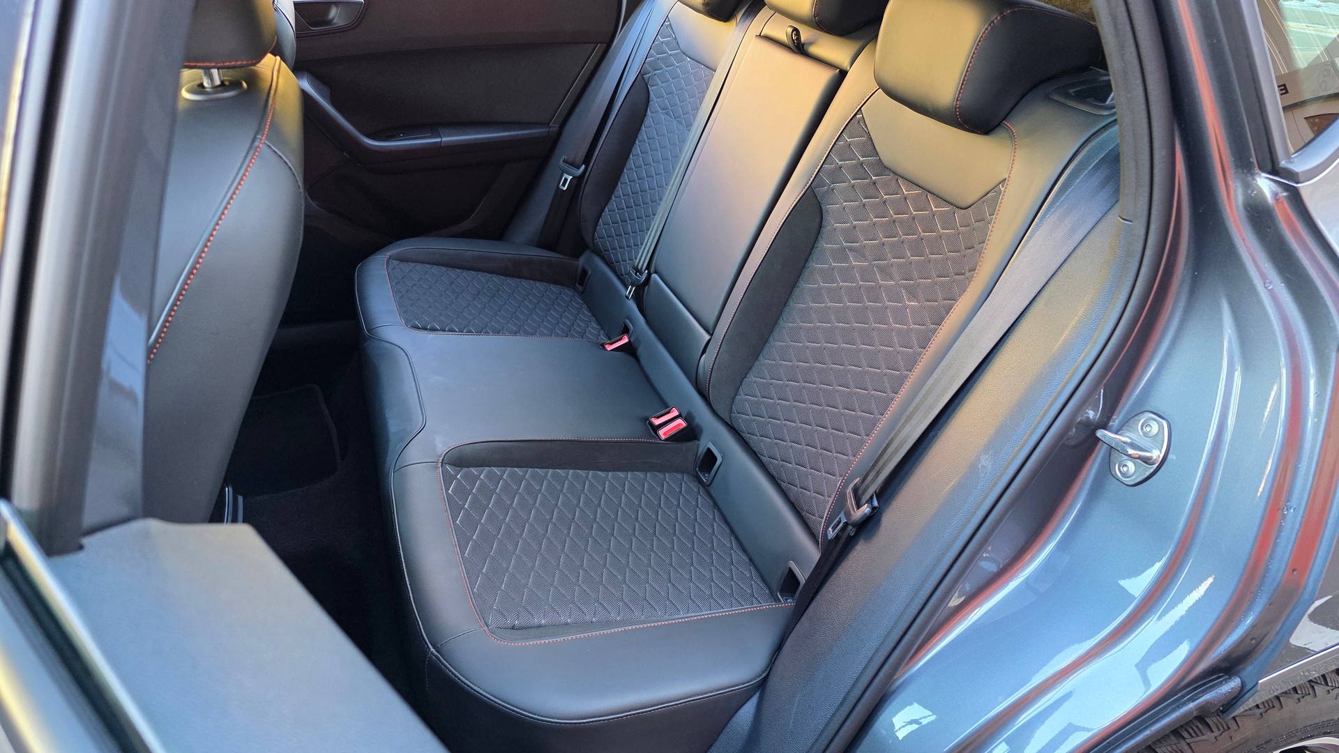 SEAT Ateca 1.5 TSI EVO DSG FR-image-9