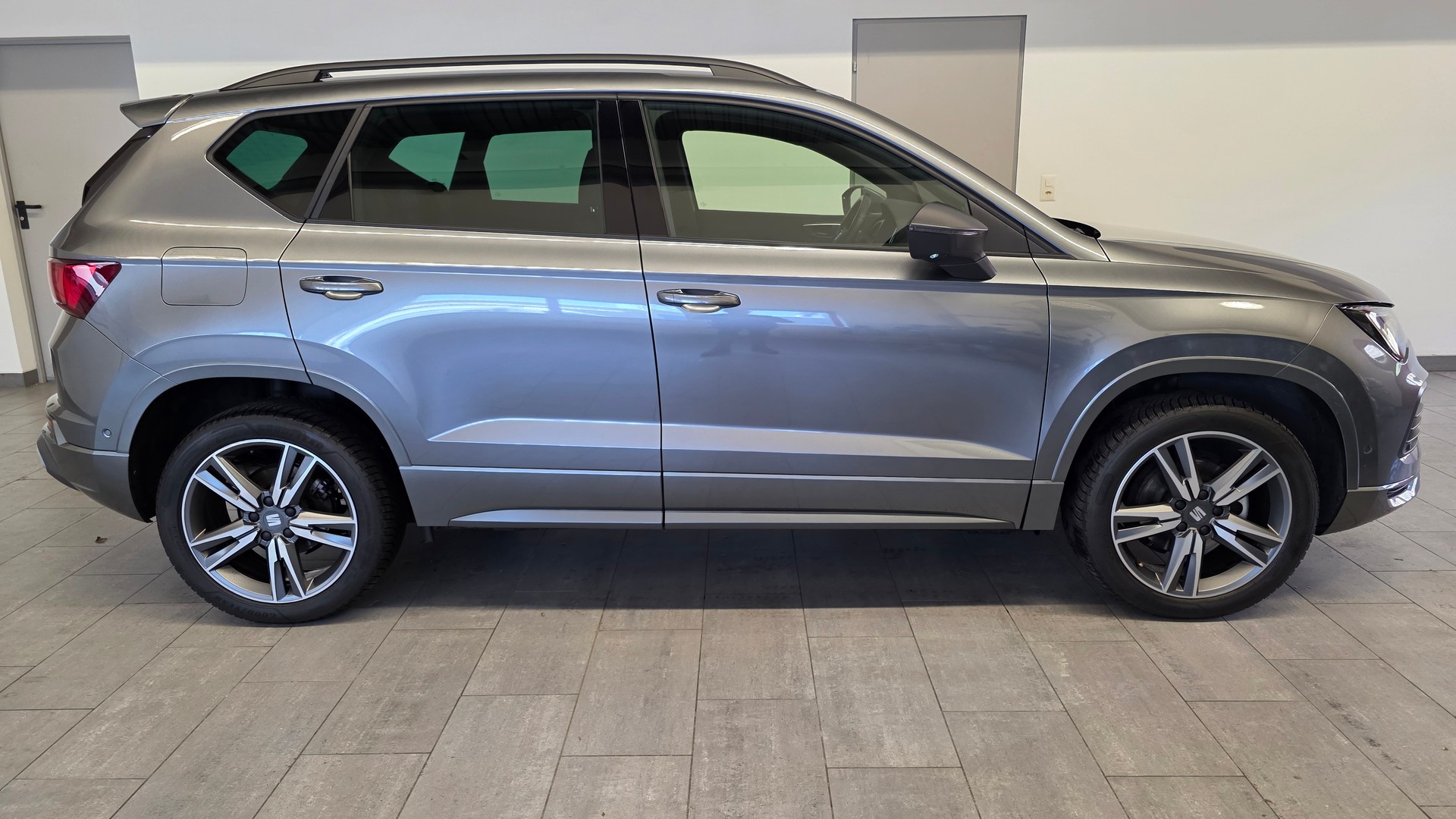 SEAT Ateca 1.5 TSI EVO DSG FR-showroom-element-2