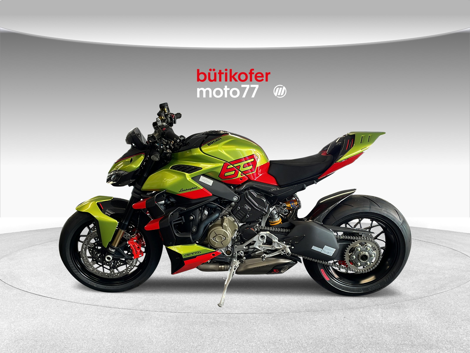 DUCATI 1100 Streetfighter V4 S ABS Lamborghini-showroom-element-3