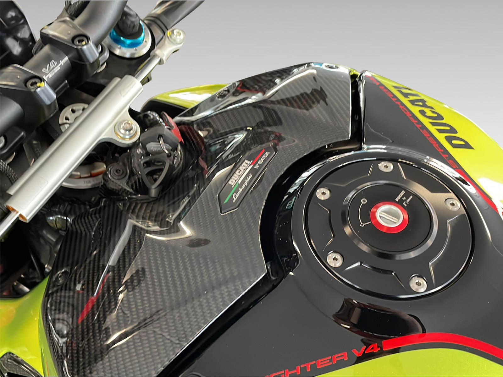DUCATI 1100 Streetfighter V4 S ABS Lamborghini-image-6