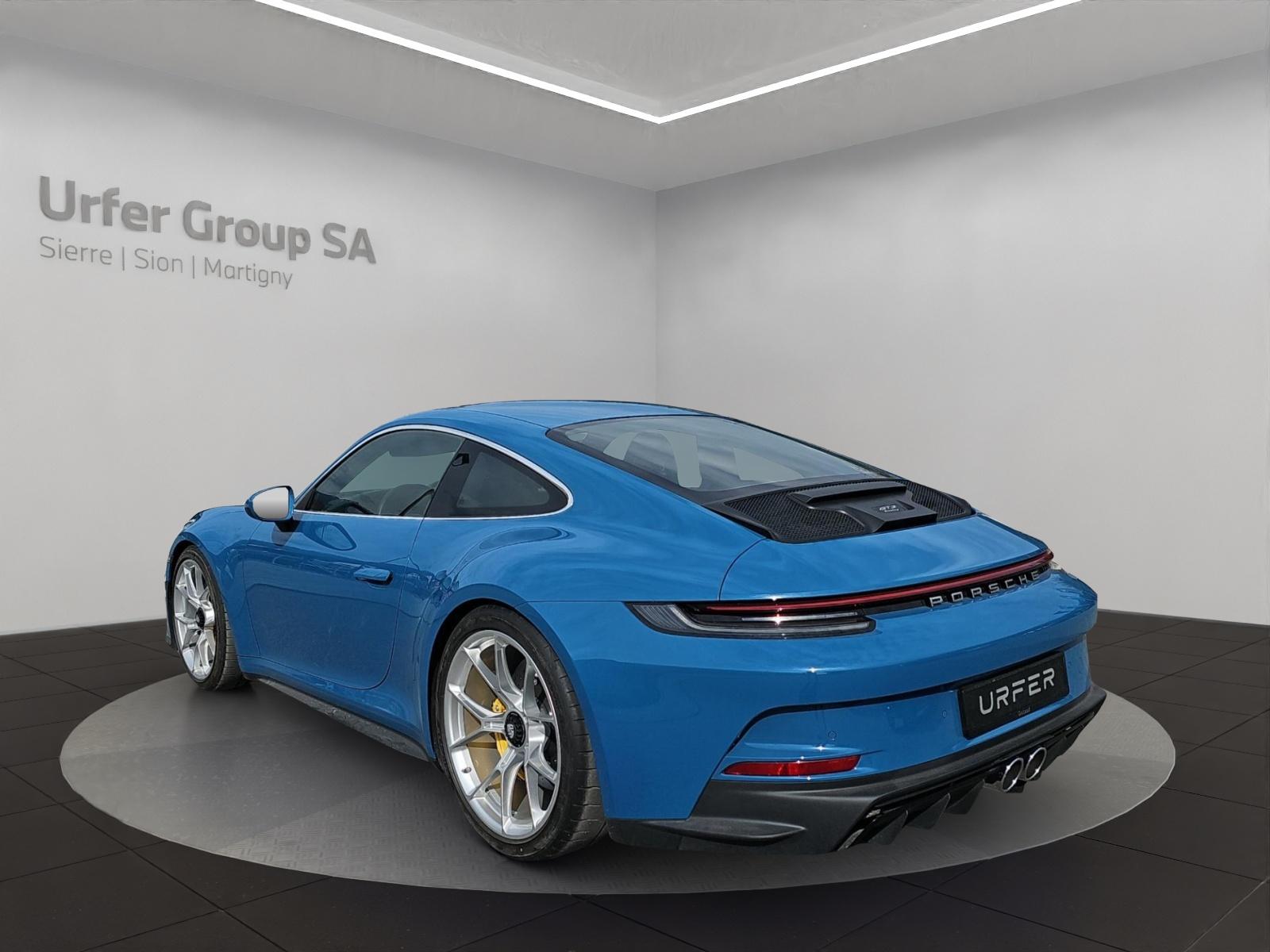 PORSCHE 911 GT3 Touring-image-2