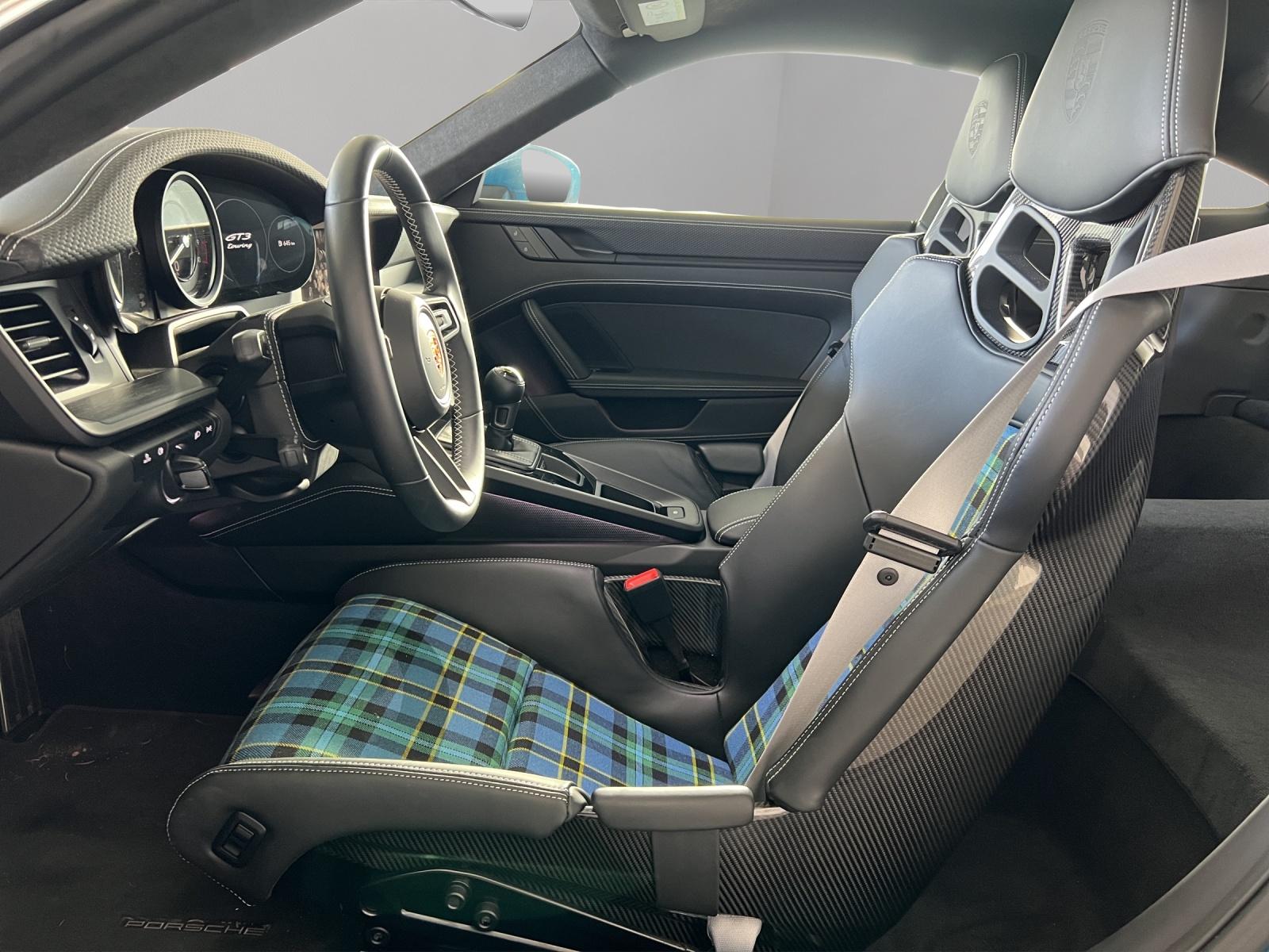 PORSCHE 911 GT3 Touring-image-10