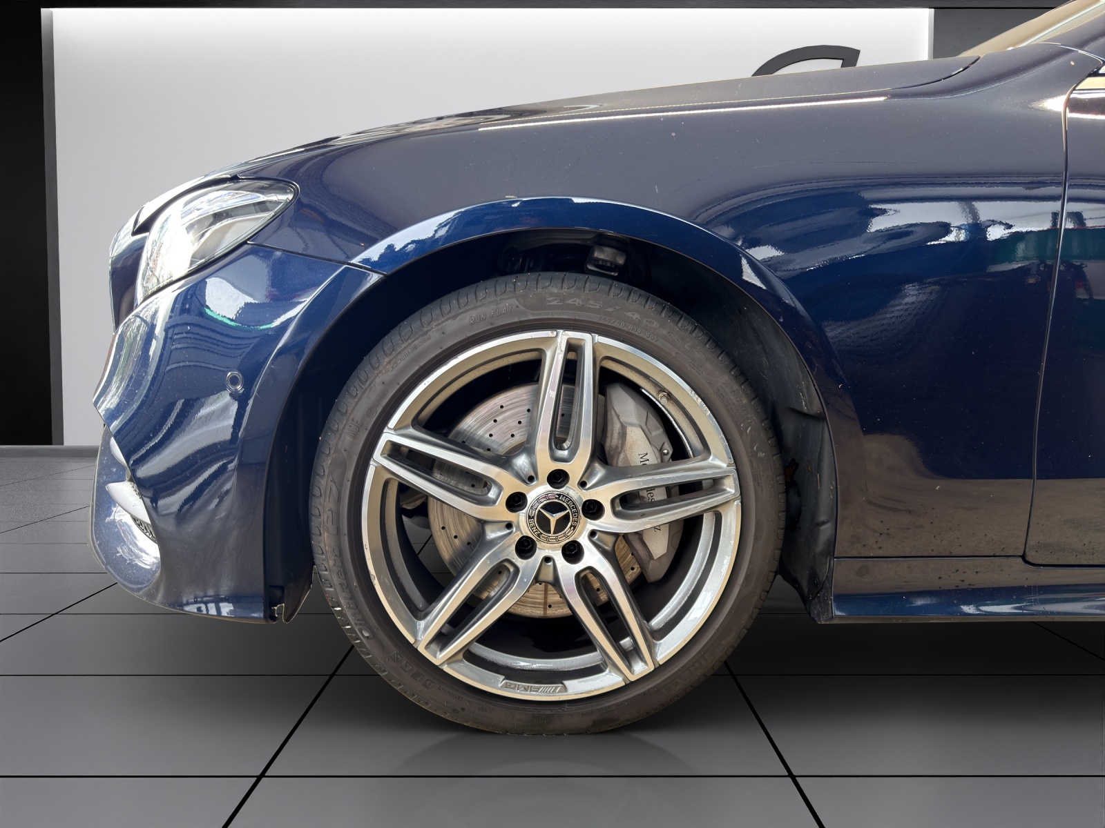 Image MERCEDES-BENZ E-400 E 400 Cabriolet AMG Line 4 Matic 9G-Tronic